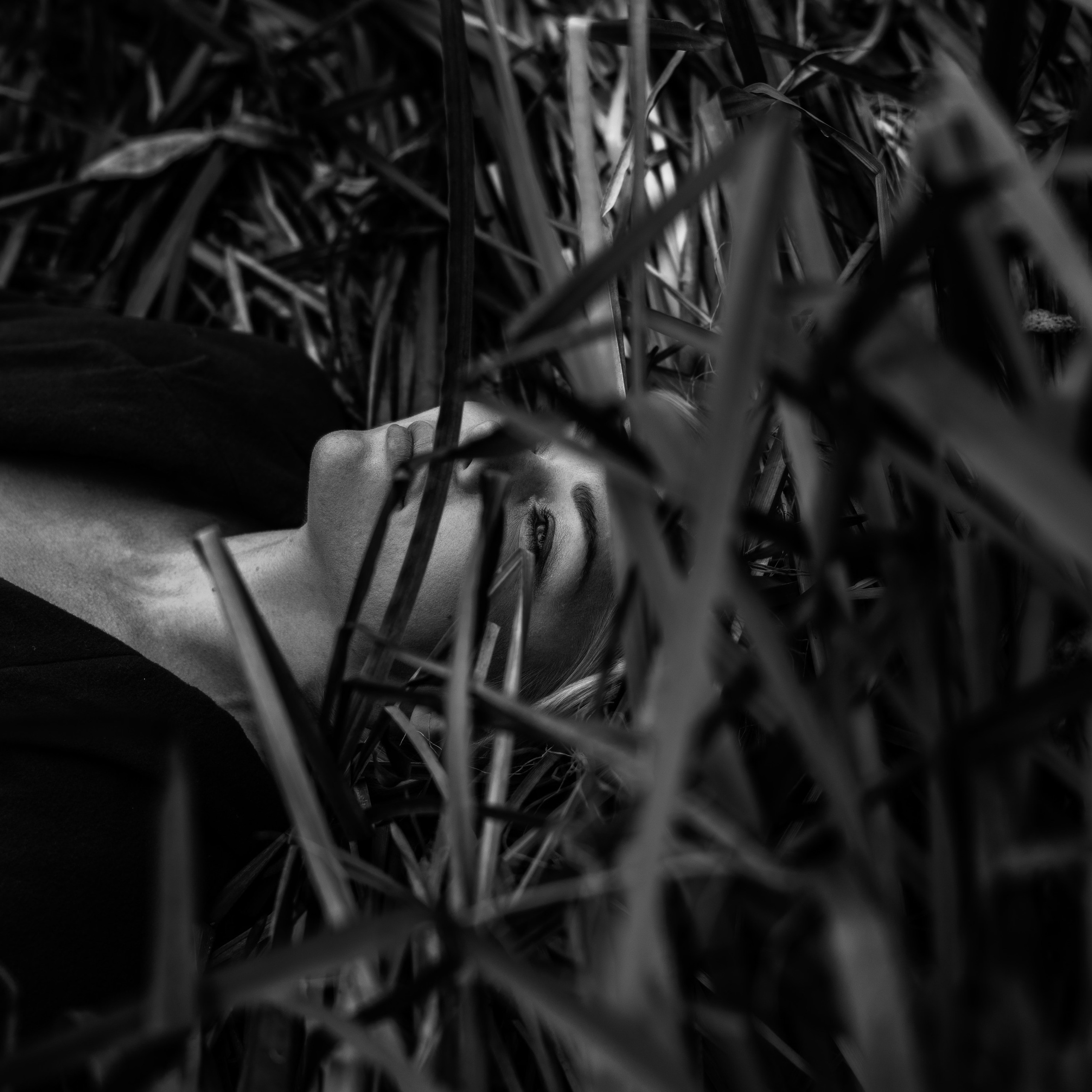 МОНО. Ева Гоцман — фотограф в Кирове. Авторская художественная и концептуальная фотография