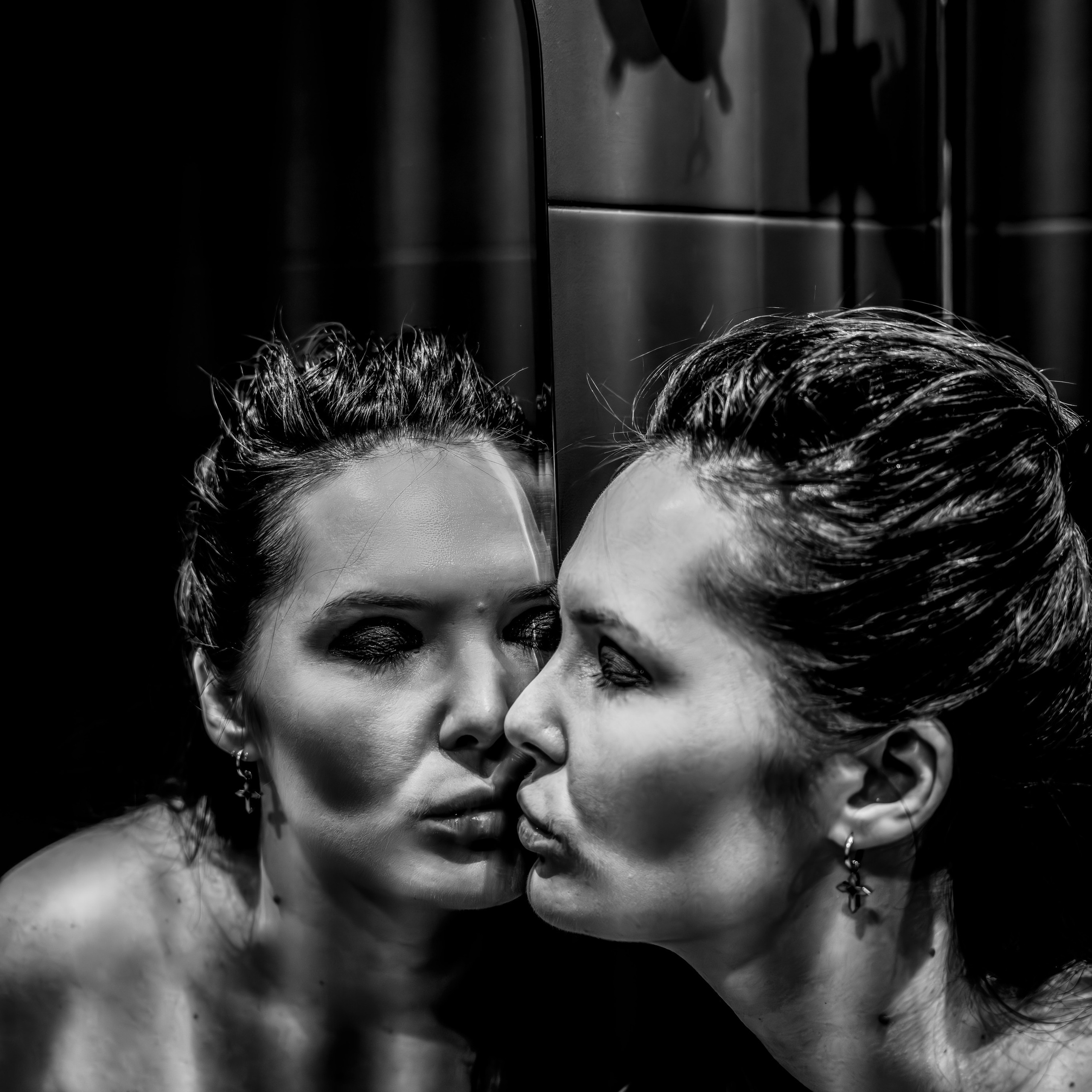 ОДИНОКИЕ СУЩНОСТИ. Ева Гоцман — фотограф в Москве. Авторская художественная и концептуальная фотография