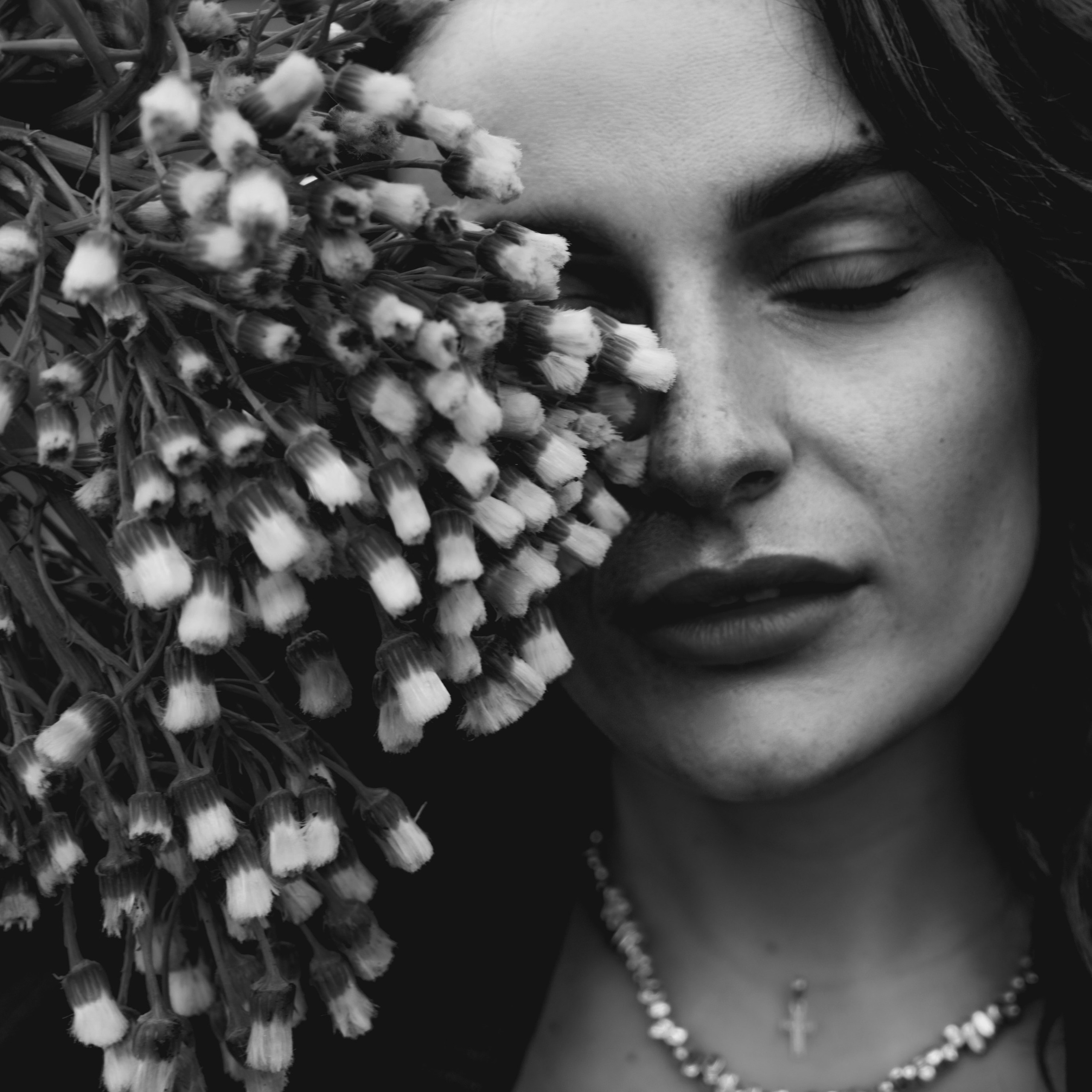 МОНО. Ева Гоцман — фотограф в Кирове. Авторская художественная и концептуальная фотография