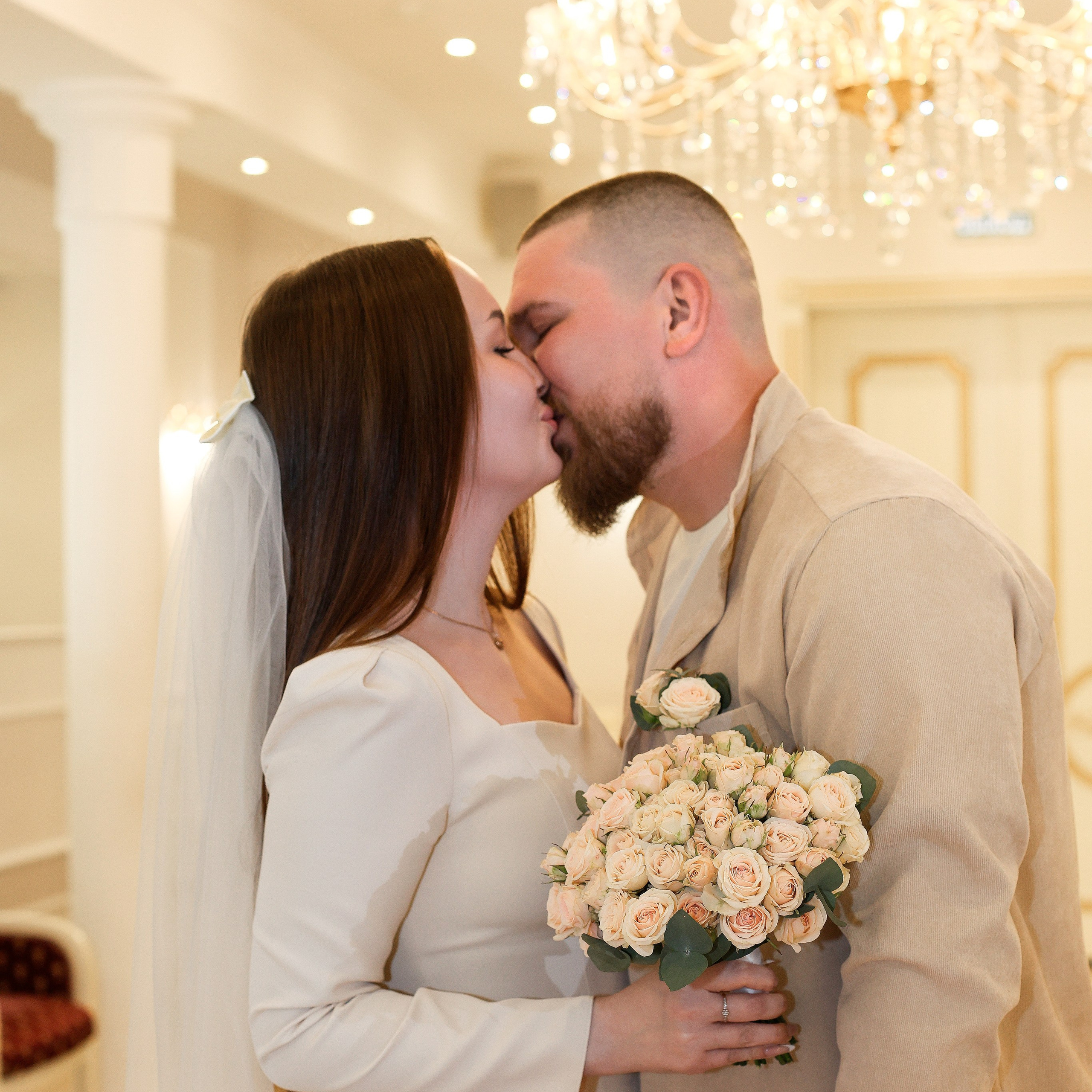 с чего начинается счастье