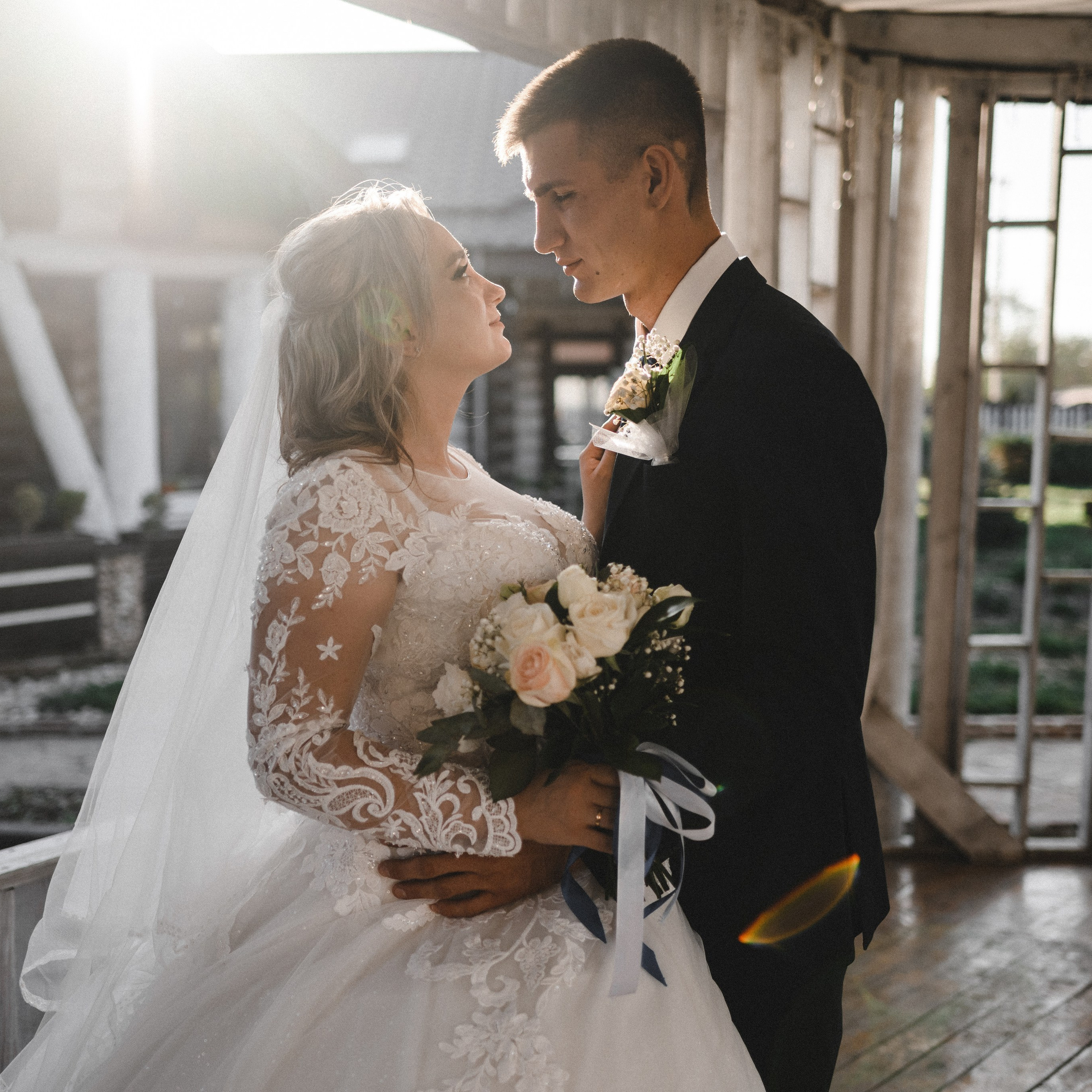 Отзывы о работе  с крымским фотографом. Свадебный фотограф в Крыму Алексей Лобач