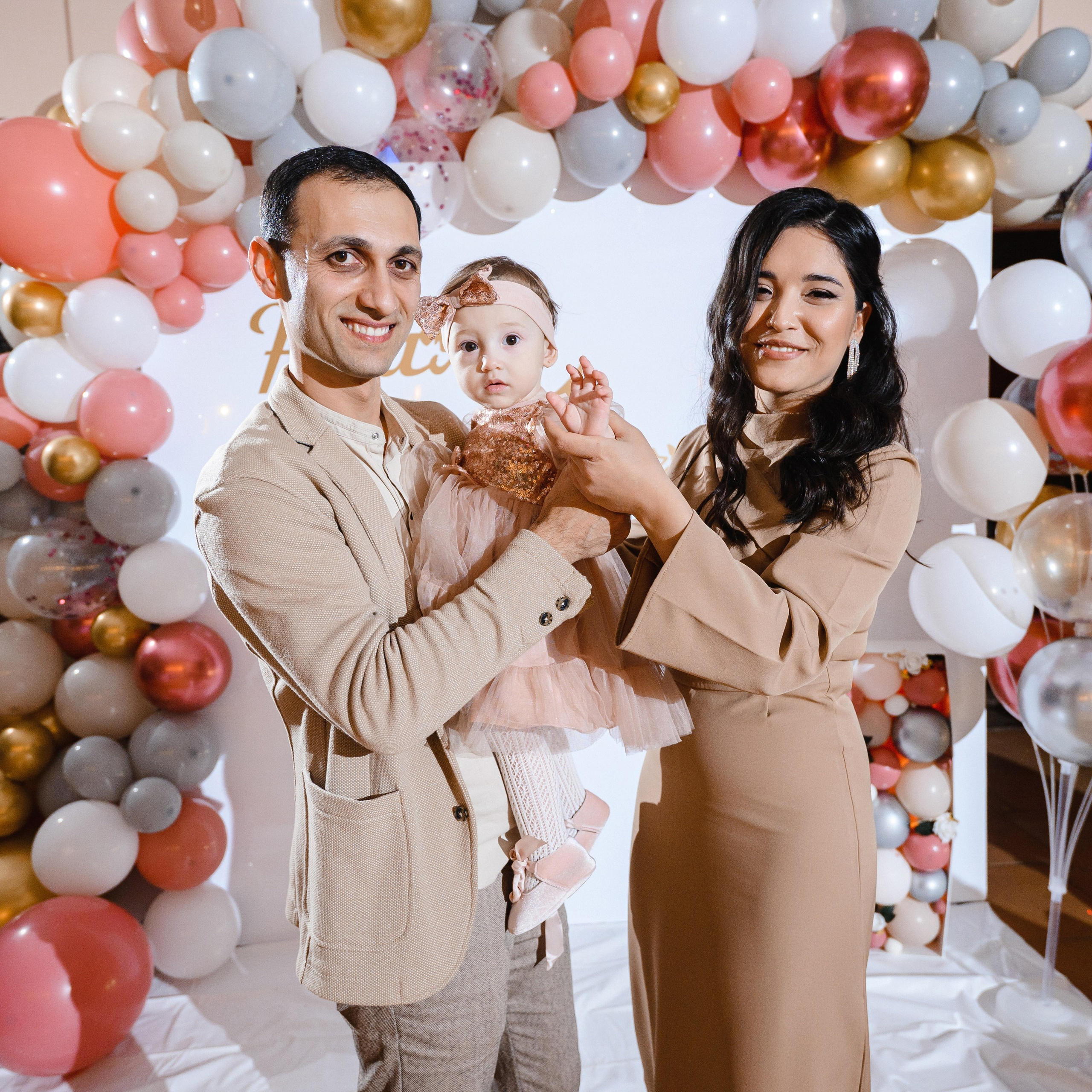 Отзывы о работе  с крымским фотографом. Свадебный фотограф в Крыму Алексей Лобач