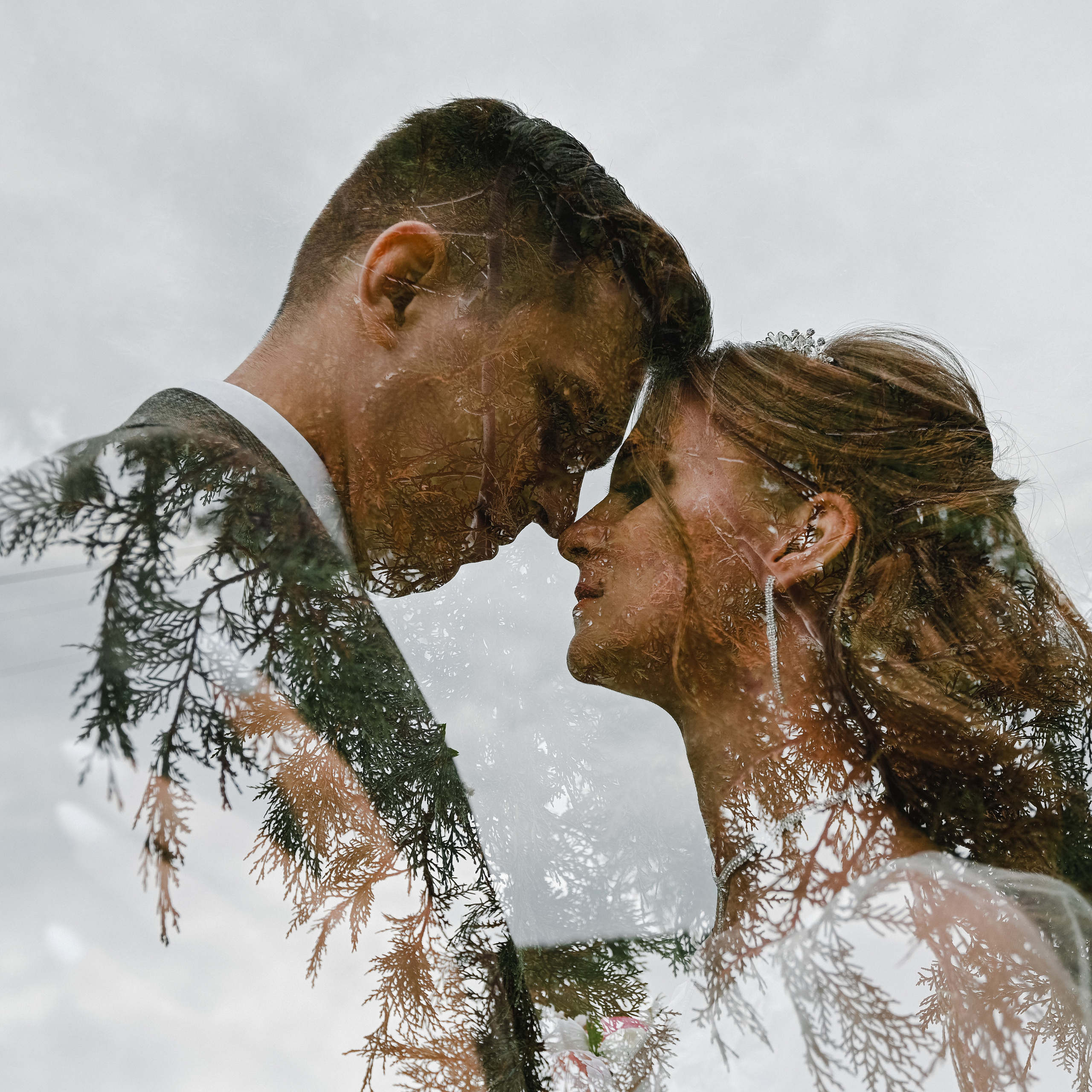 Отзывы о работе  с крымским фотографом. Свадебный фотограф в Крыму Алексей Лобач