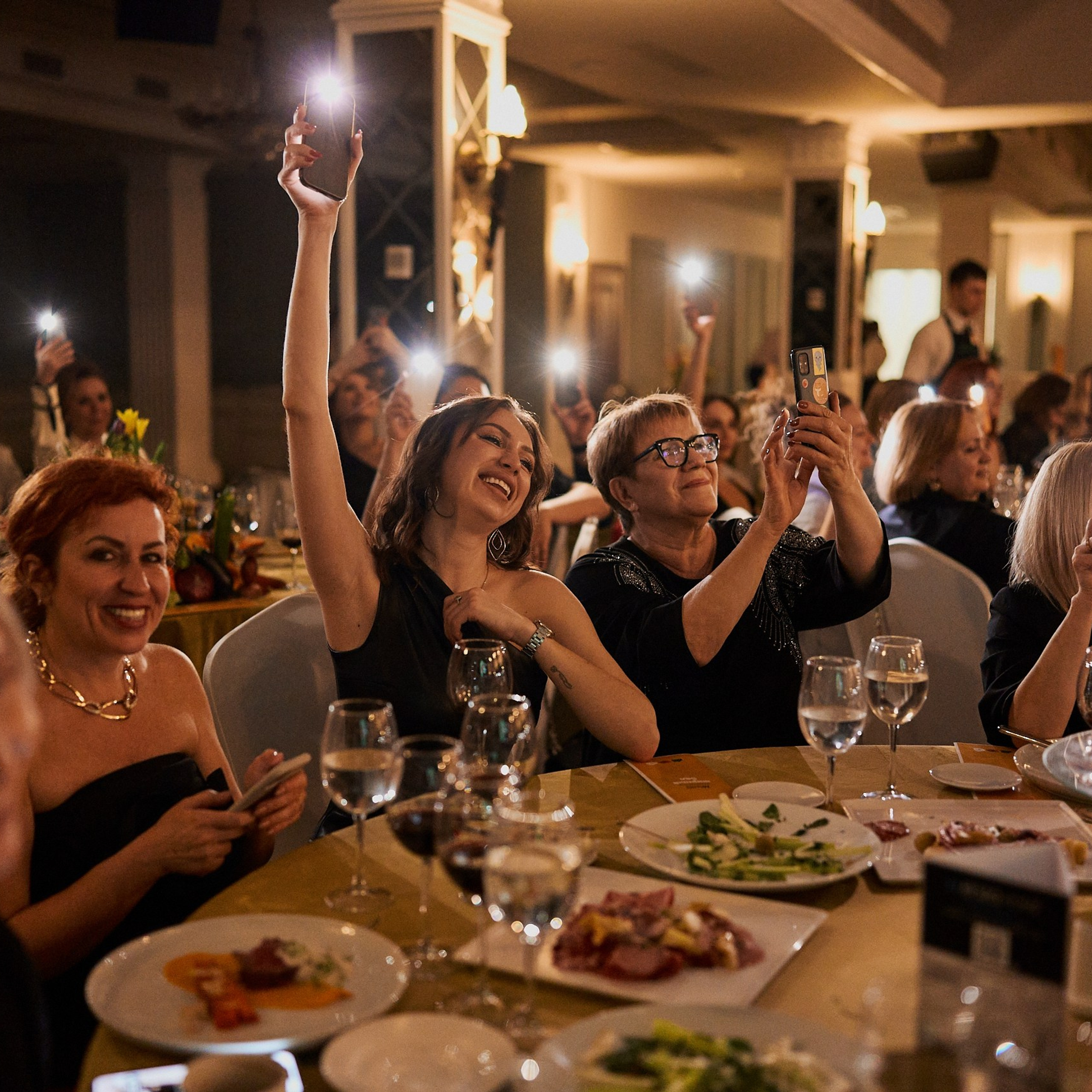 «Жирный бал»