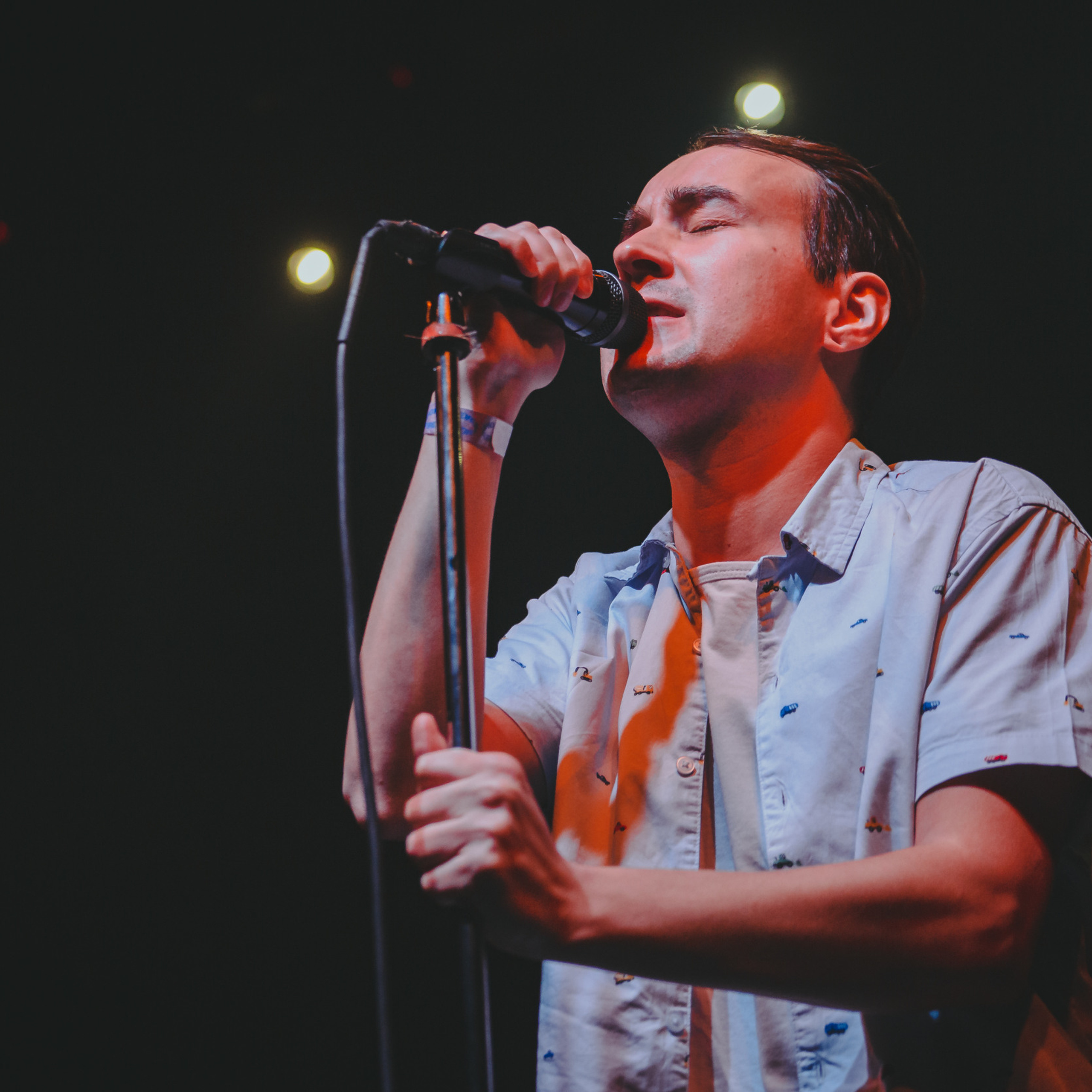 Дождливый гражданин | AURORA