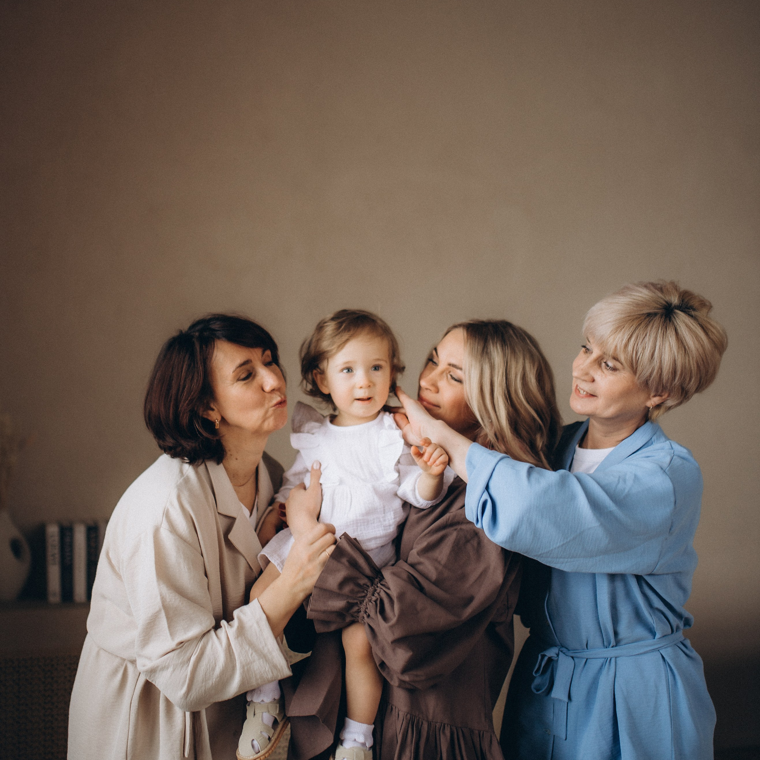 Женское поколение