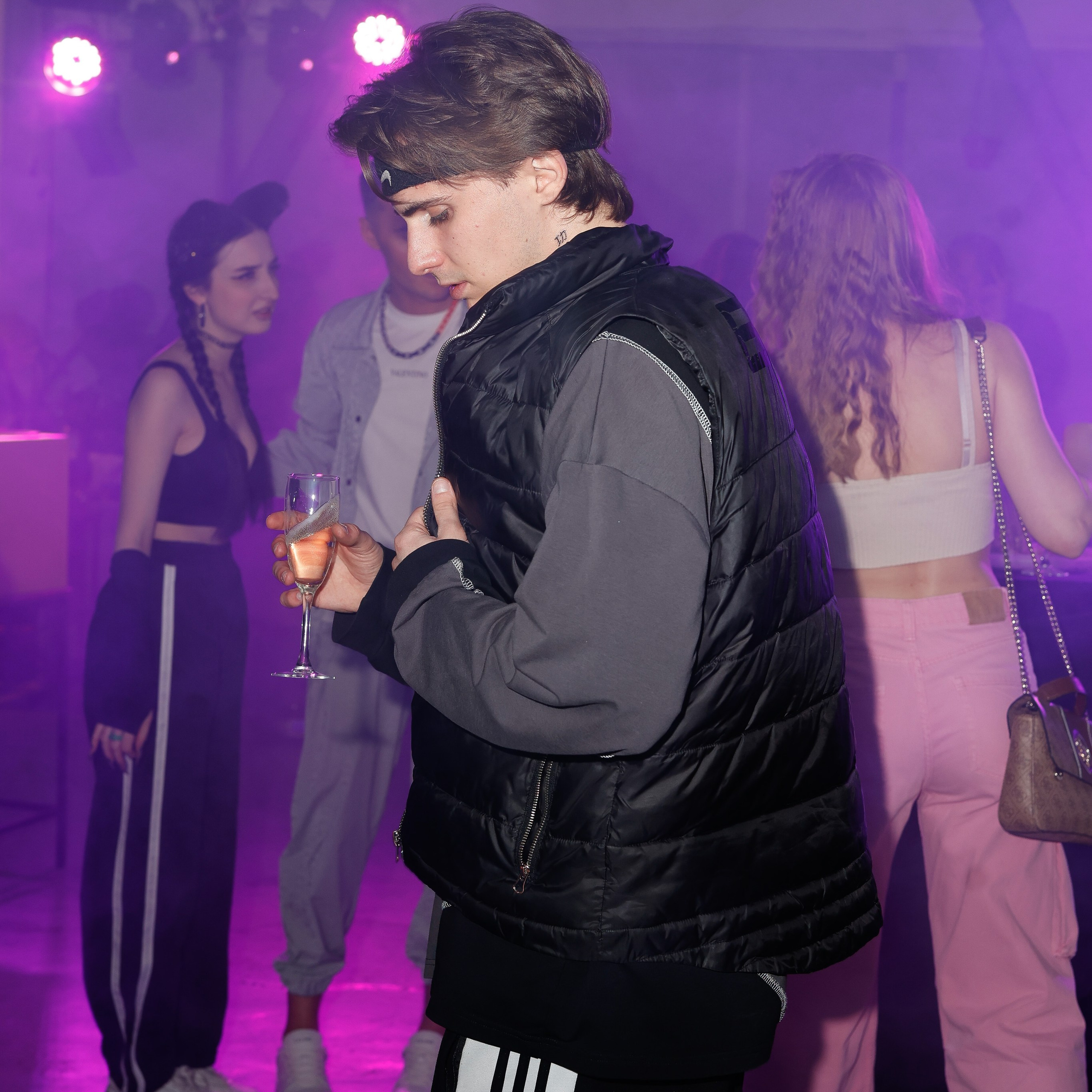 АРТЕМ БЕЛОВ. Nikolskayasecular