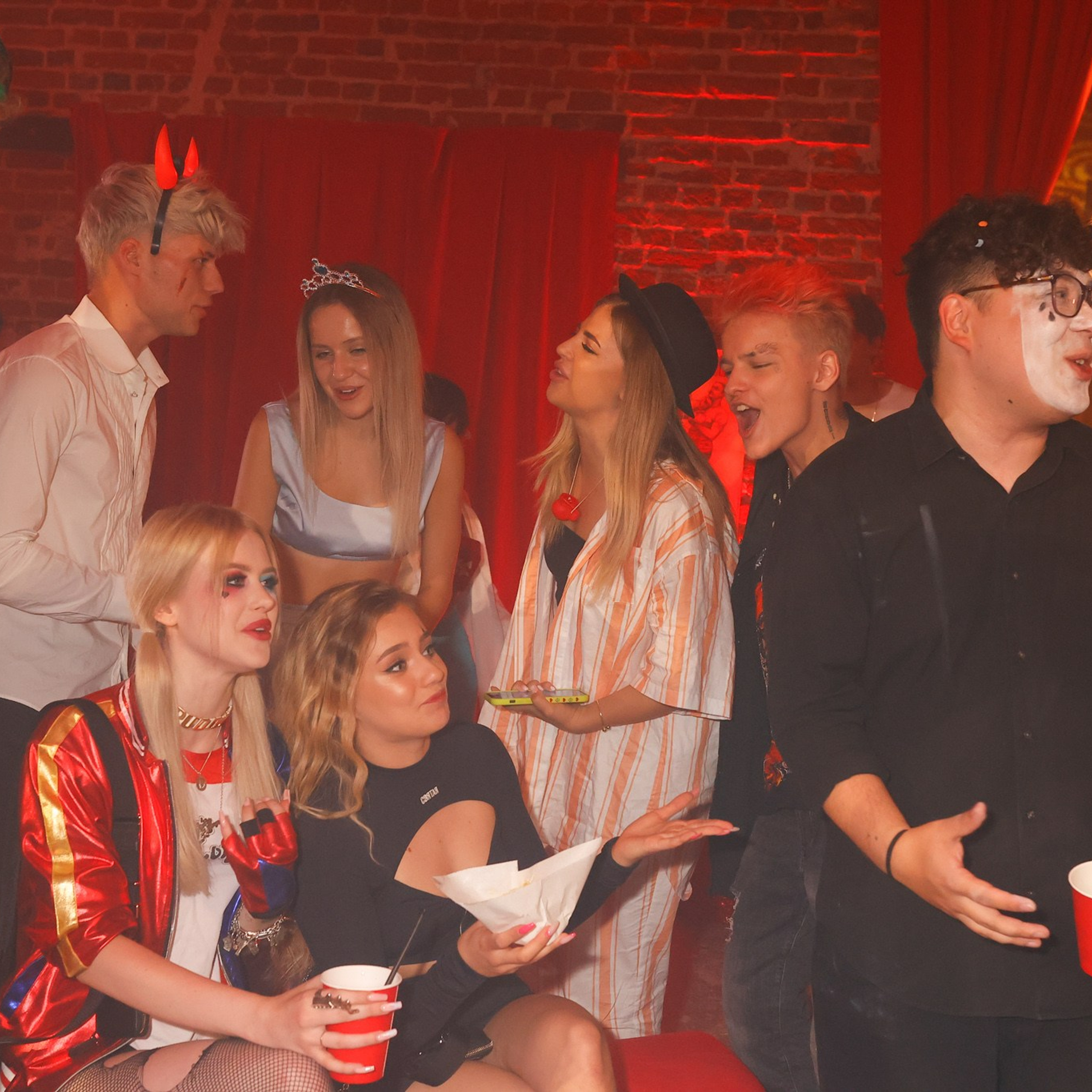 ЮЛЯ ГАВРИЛИНА. Nikolskayasecular