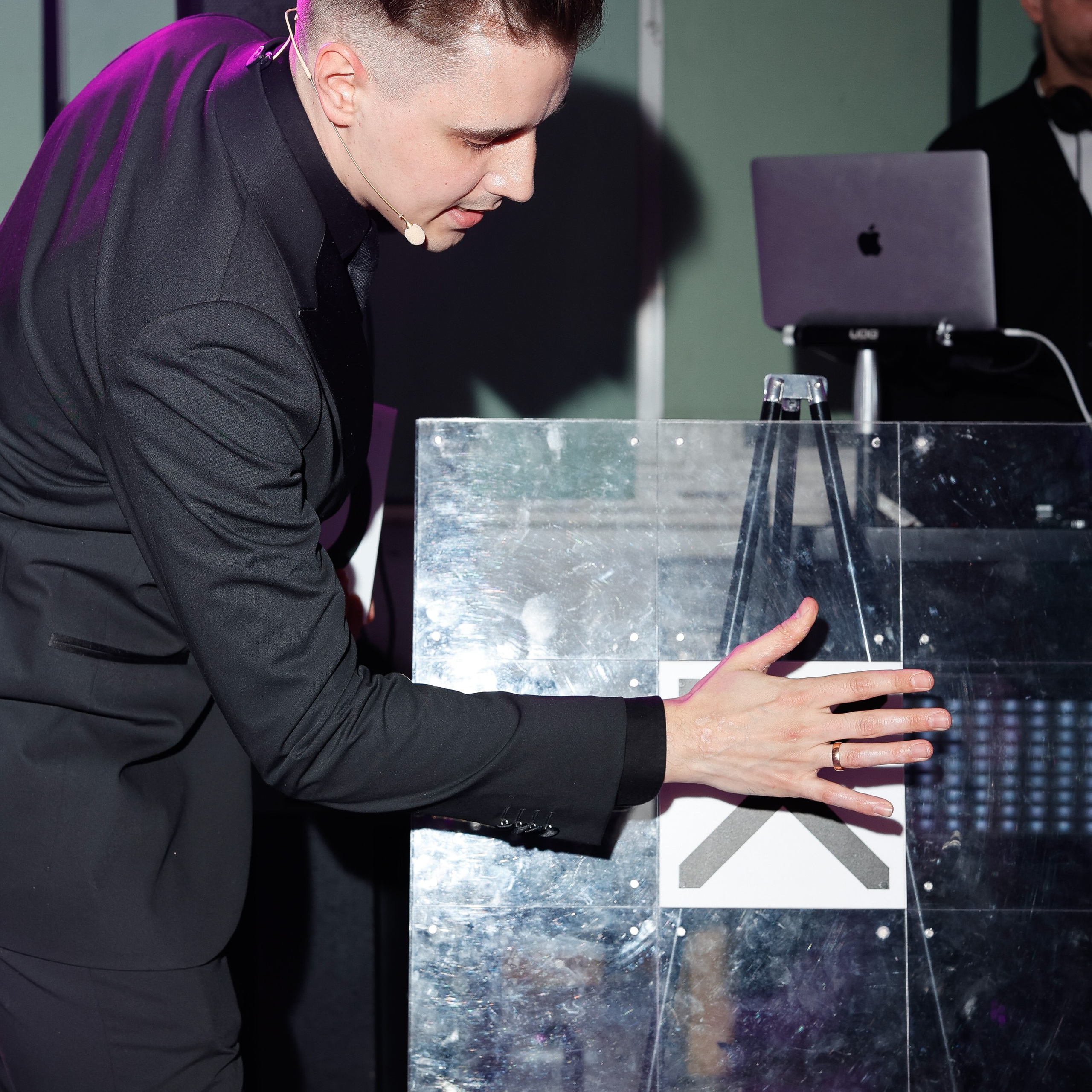 АРТЕМ БЕЛОВ. Nikolskayasecular