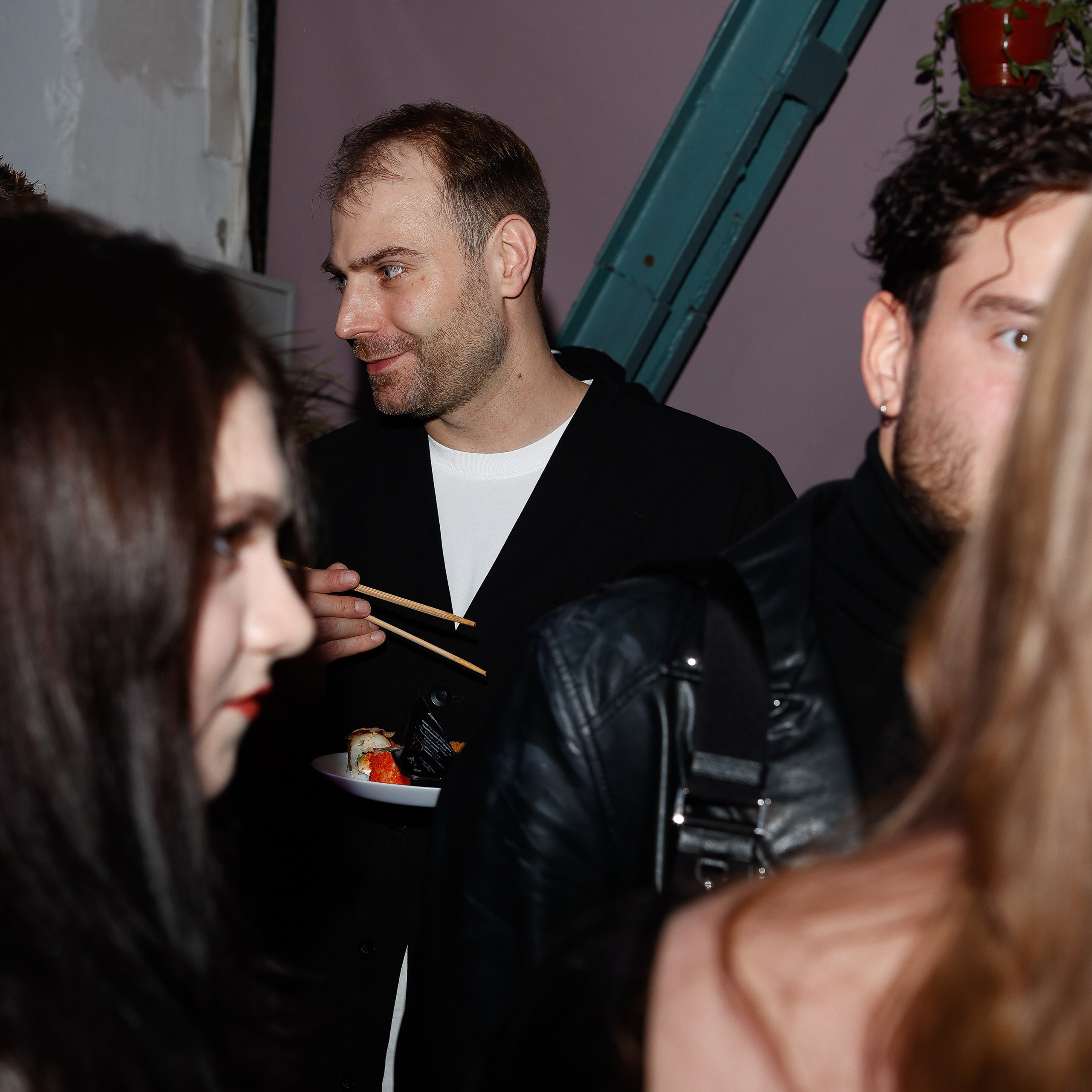 АРТЕМ БЕЛОВ. Nikolskayasecular