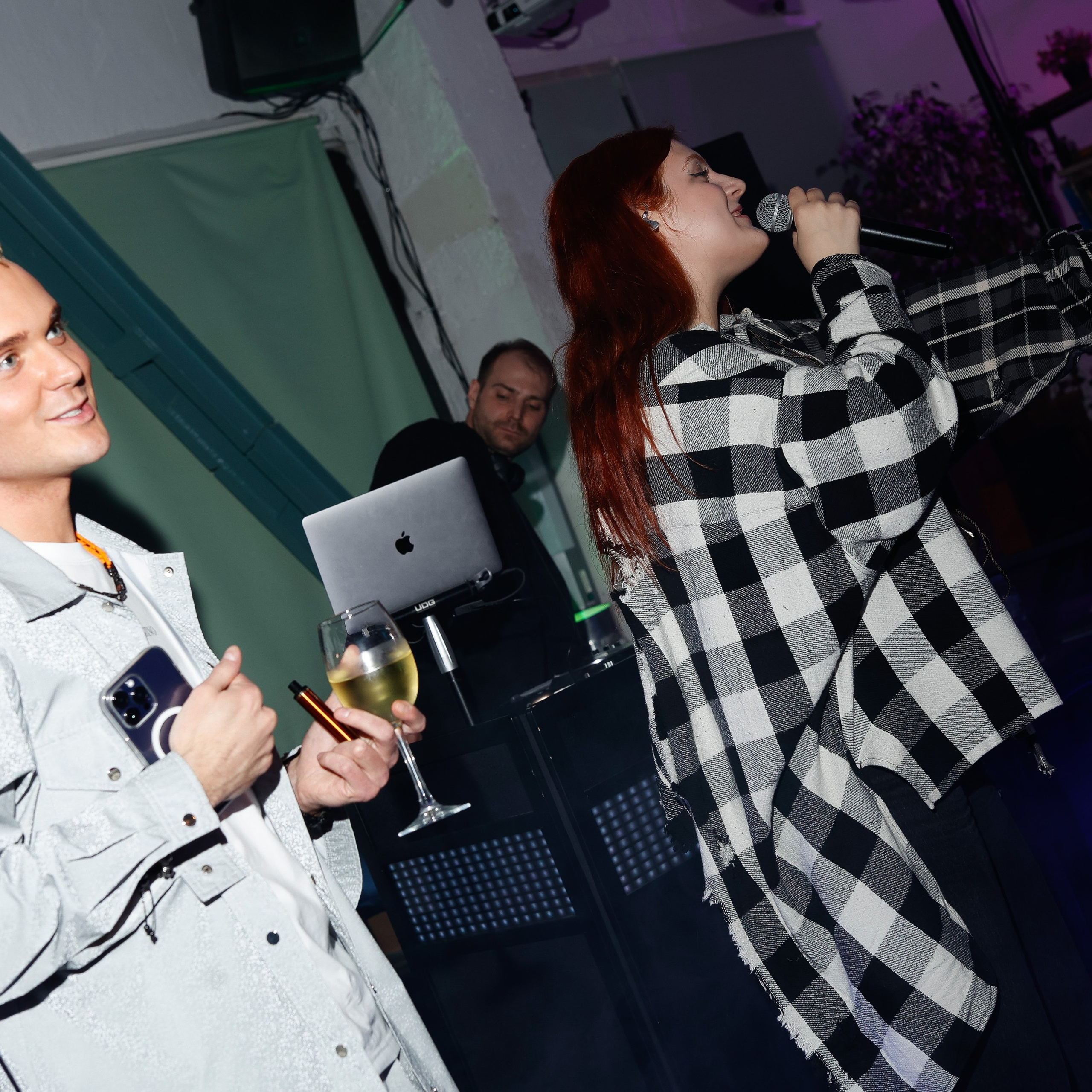 АРТЕМ БЕЛОВ. Nikolskayasecular