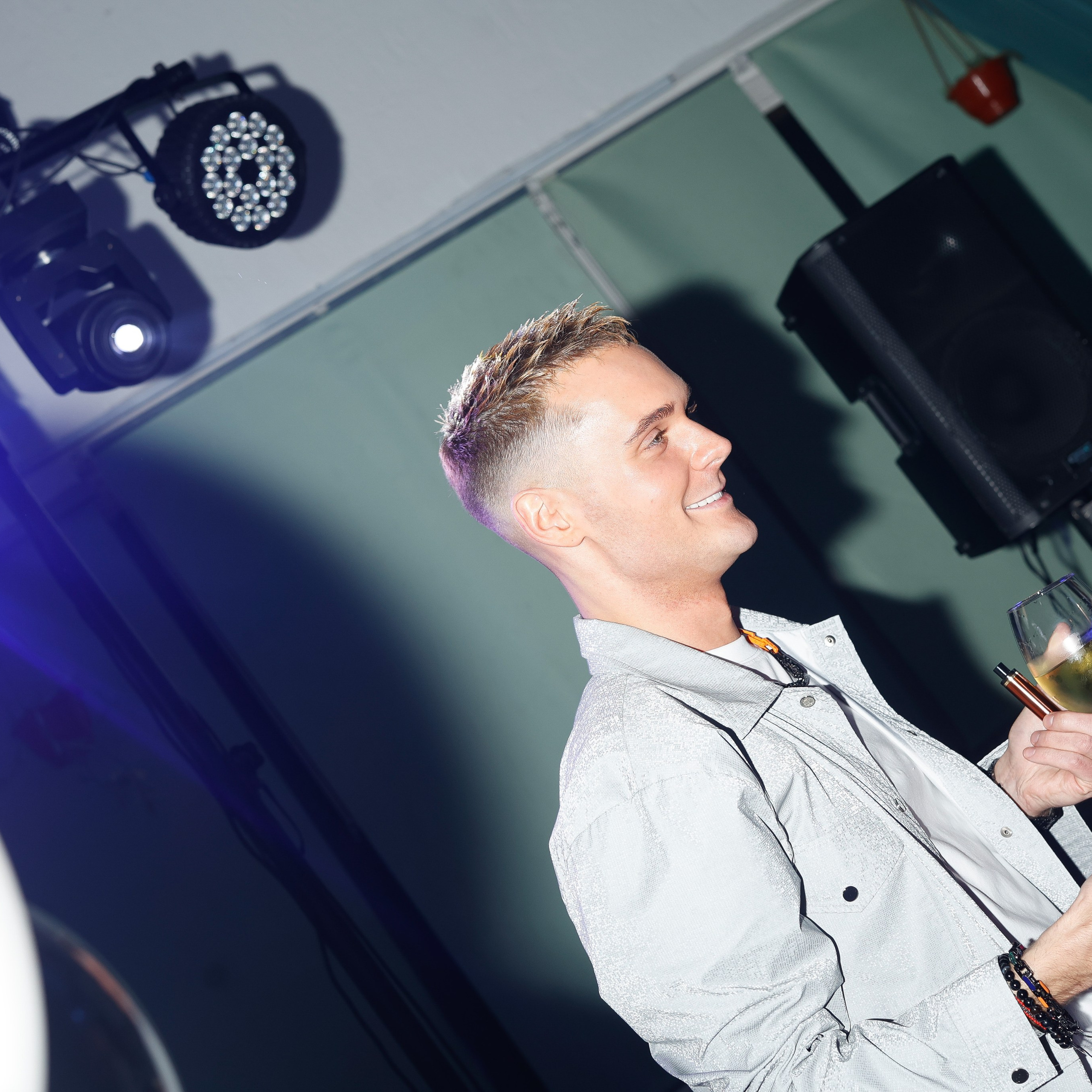 АРТЕМ БЕЛОВ. Nikolskayasecular