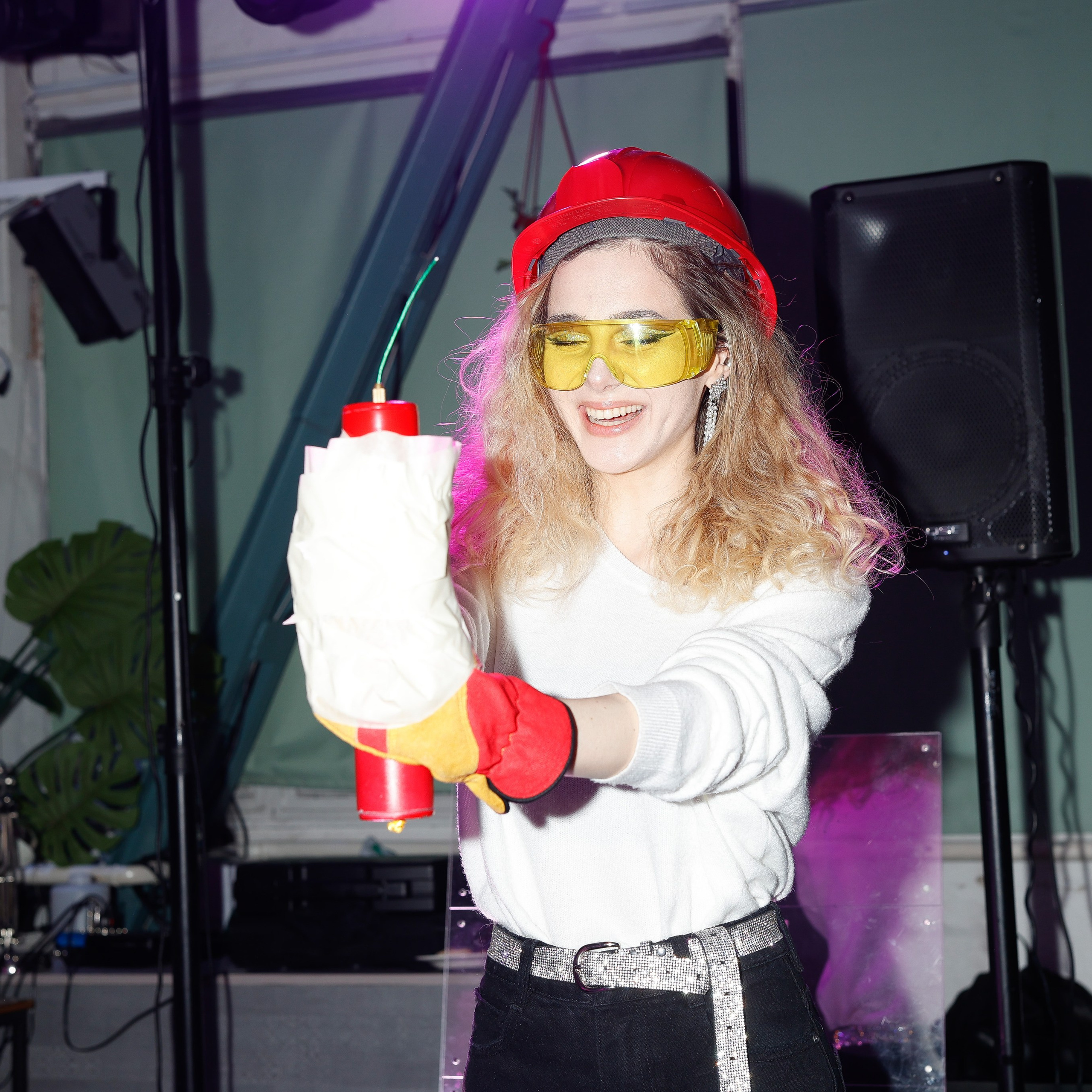 АРТЕМ БЕЛОВ. Nikolskayasecular