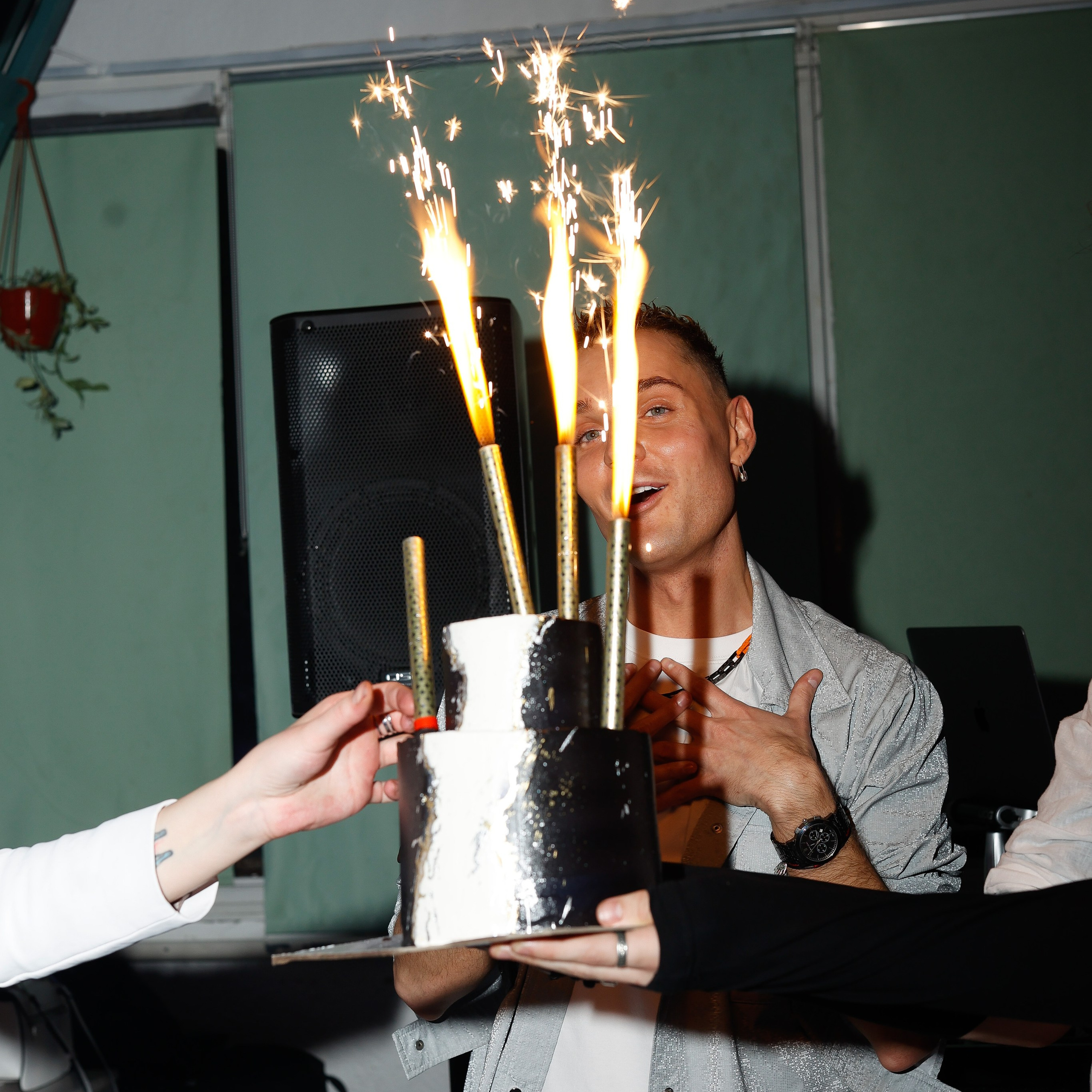 АРТЕМ БЕЛОВ. Nikolskayasecular