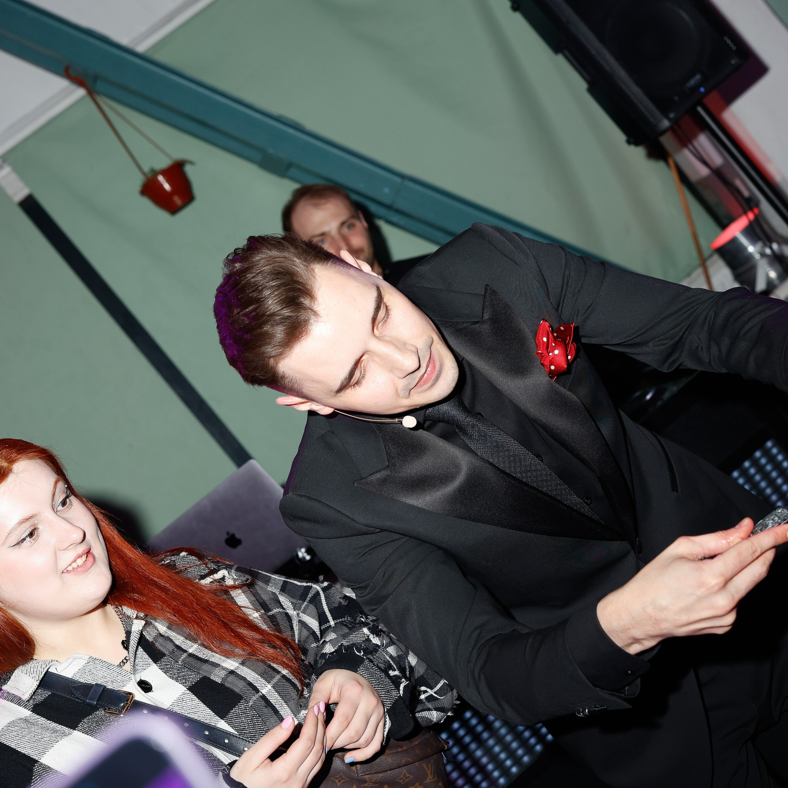 АРТЕМ БЕЛОВ. Nikolskayasecular