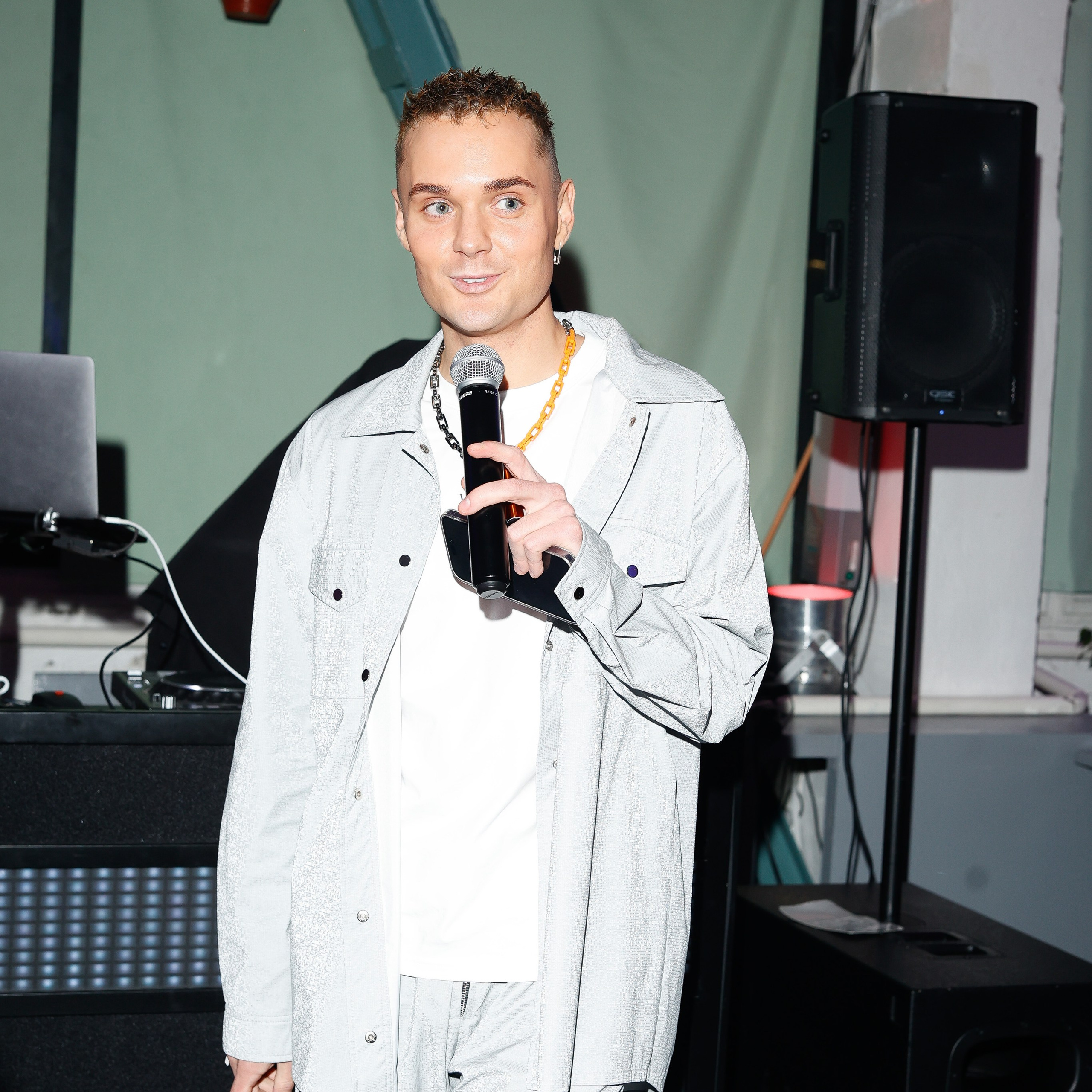 АРТЕМ БЕЛОВ. Nikolskayasecular