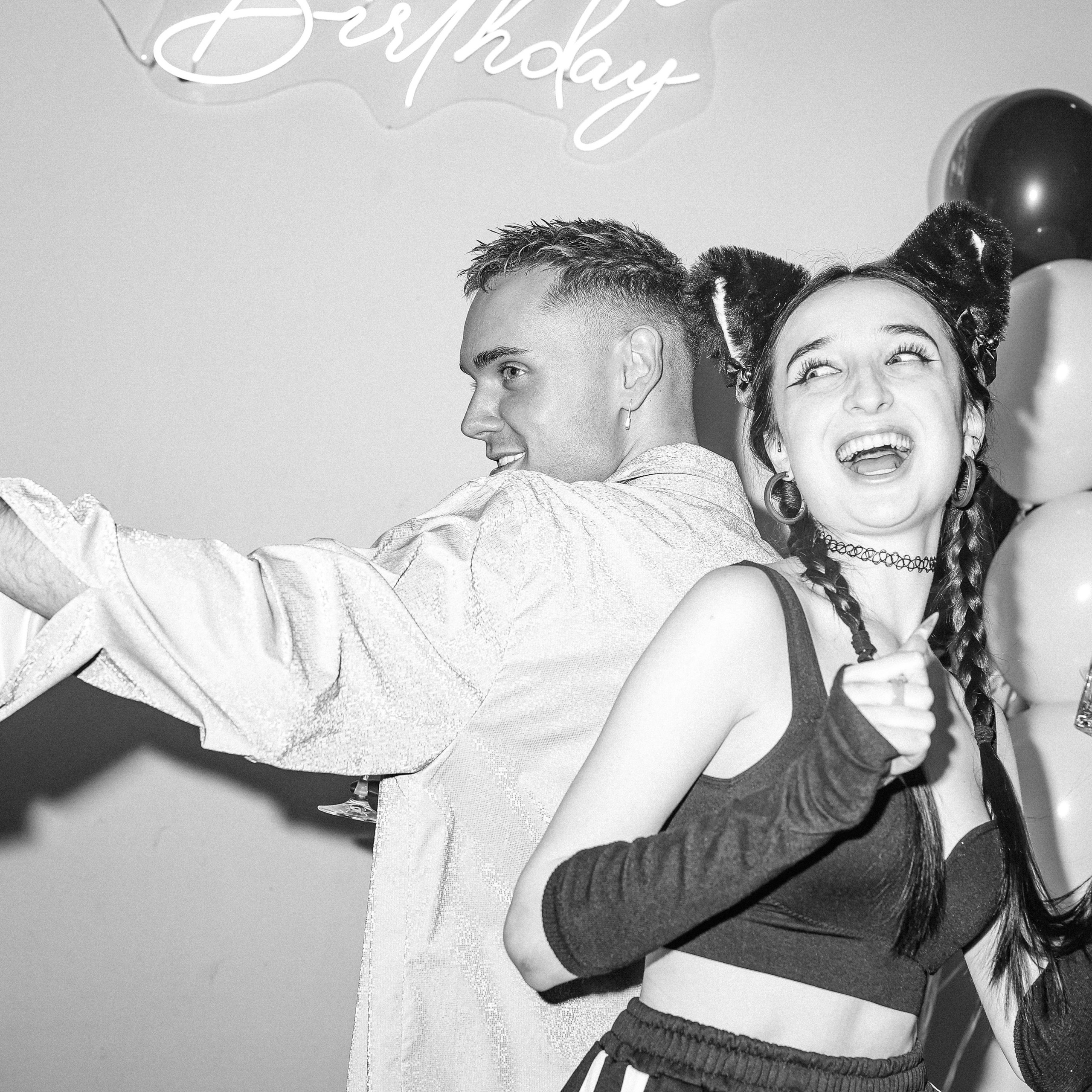 АРТЕМ БЕЛОВ. Nikolskayasecular