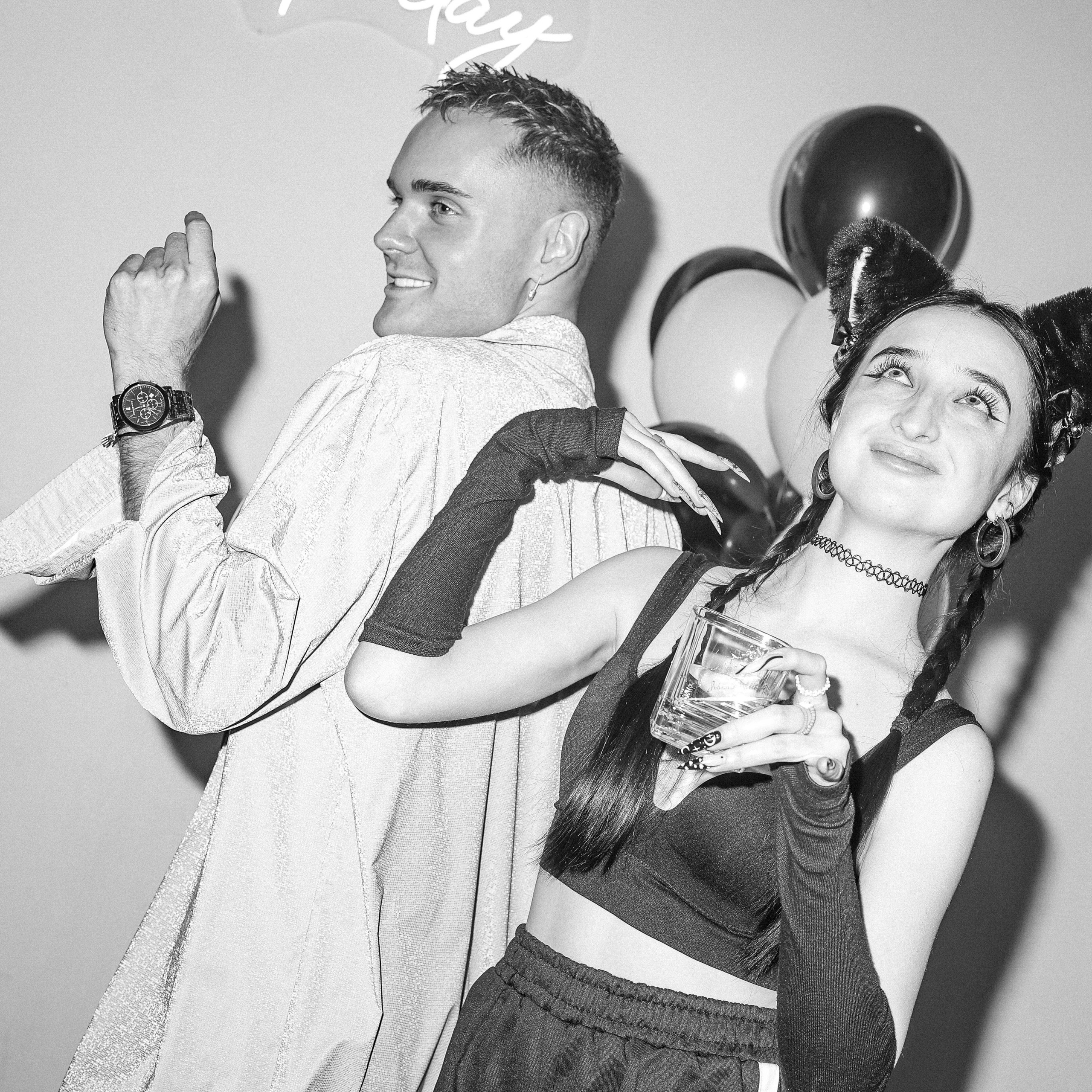 АРТЕМ БЕЛОВ. Nikolskayasecular