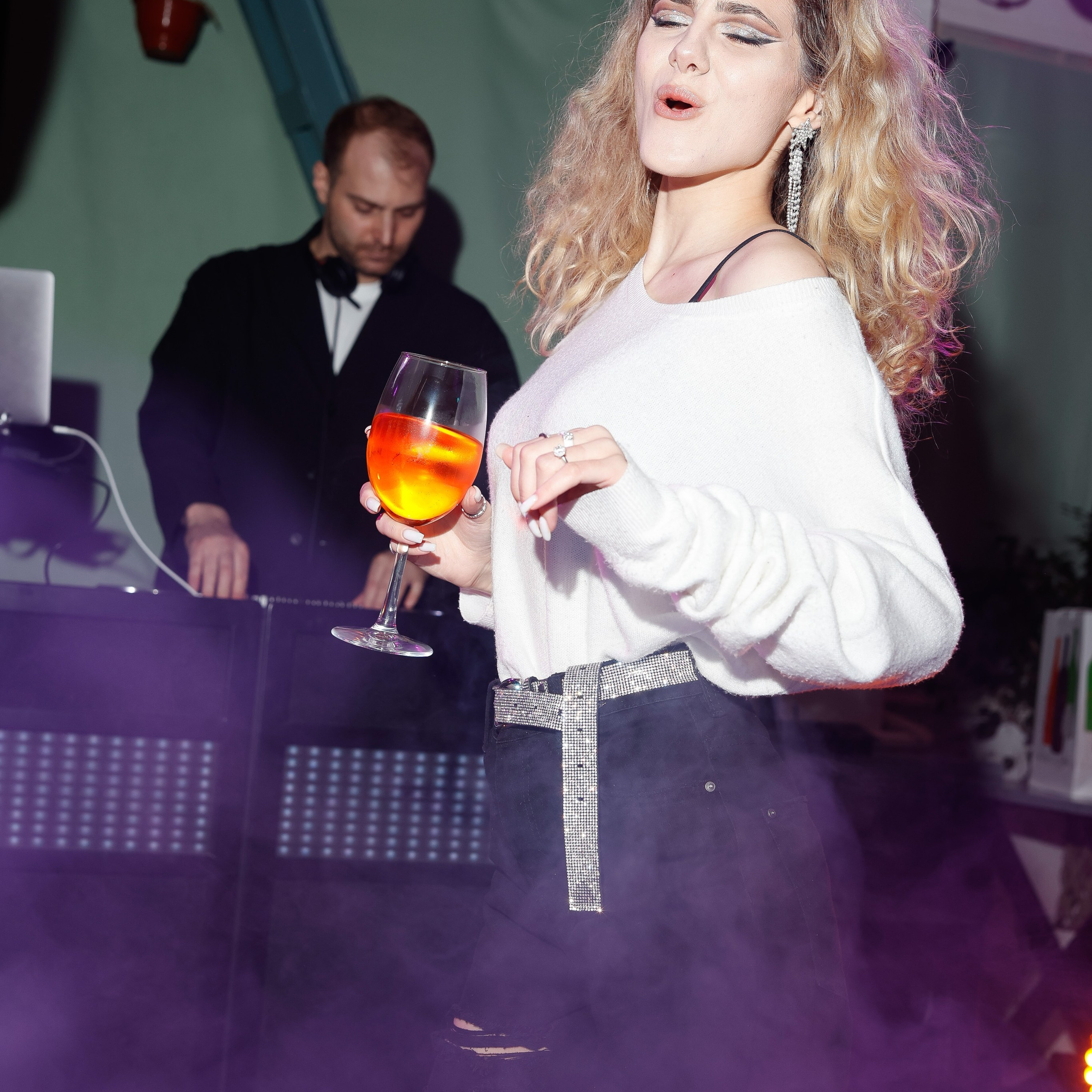 АРТЕМ БЕЛОВ. Nikolskayasecular