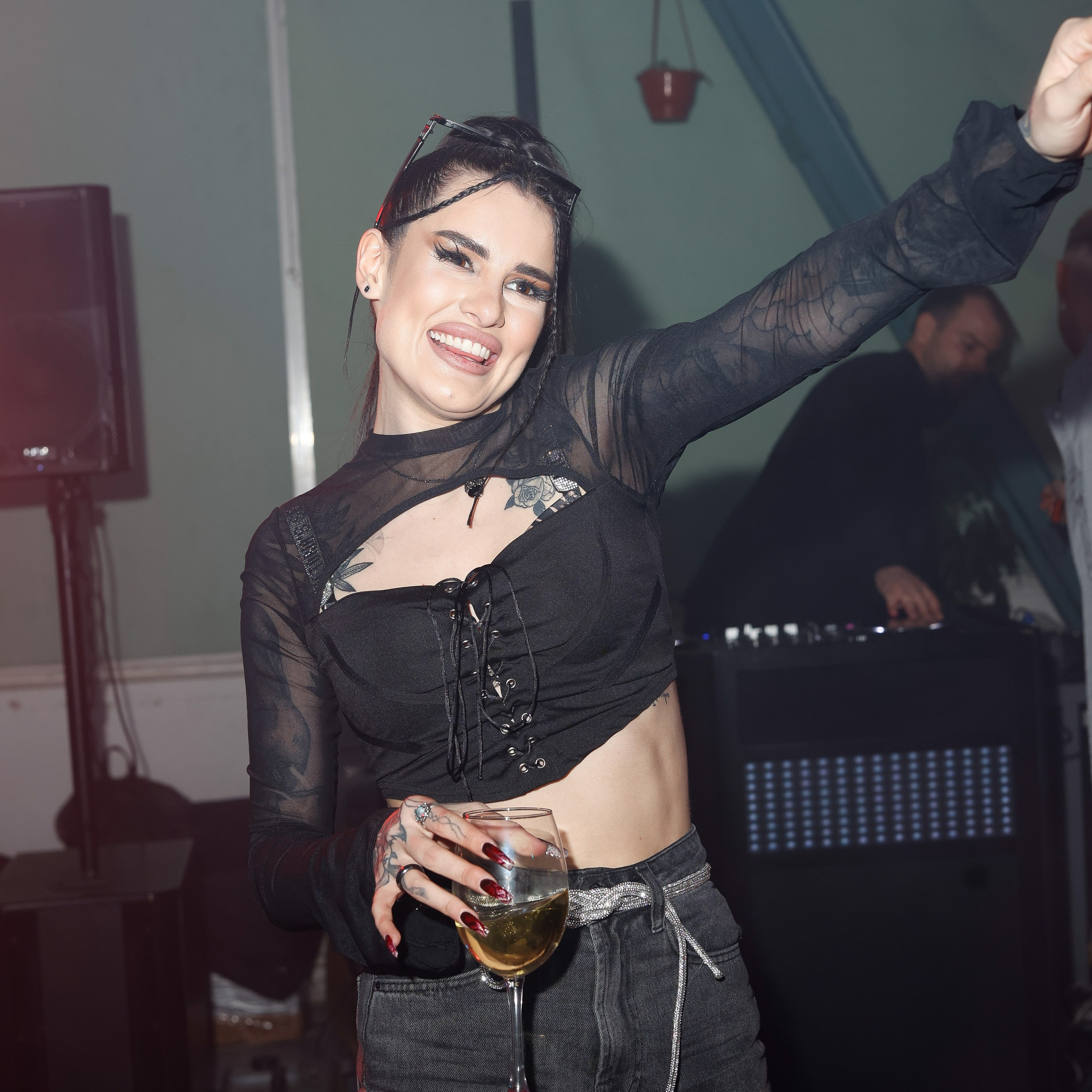 АРТЕМ БЕЛОВ. Nikolskayasecular