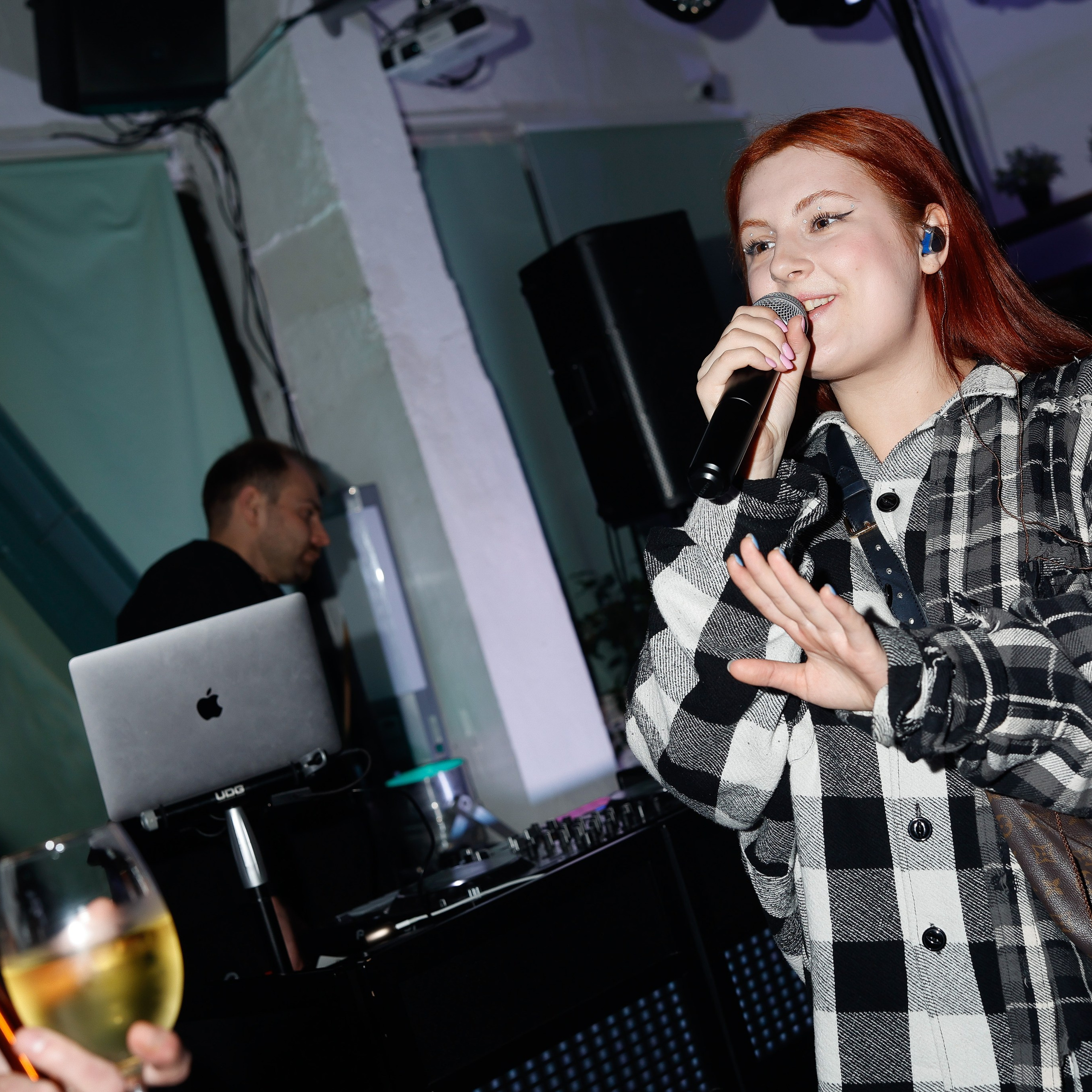 АРТЕМ БЕЛОВ. Nikolskayasecular