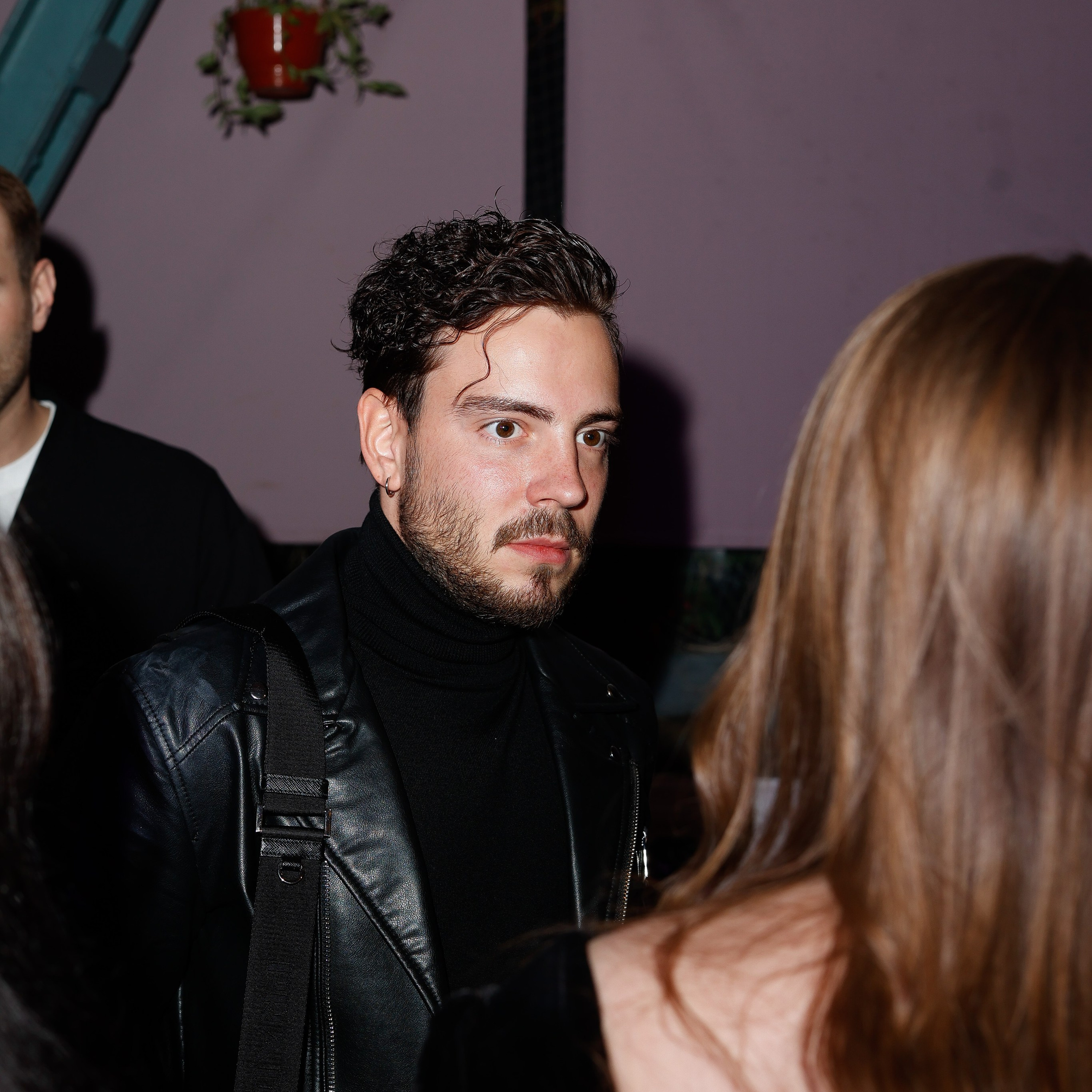 АРТЕМ БЕЛОВ. Nikolskayasecular