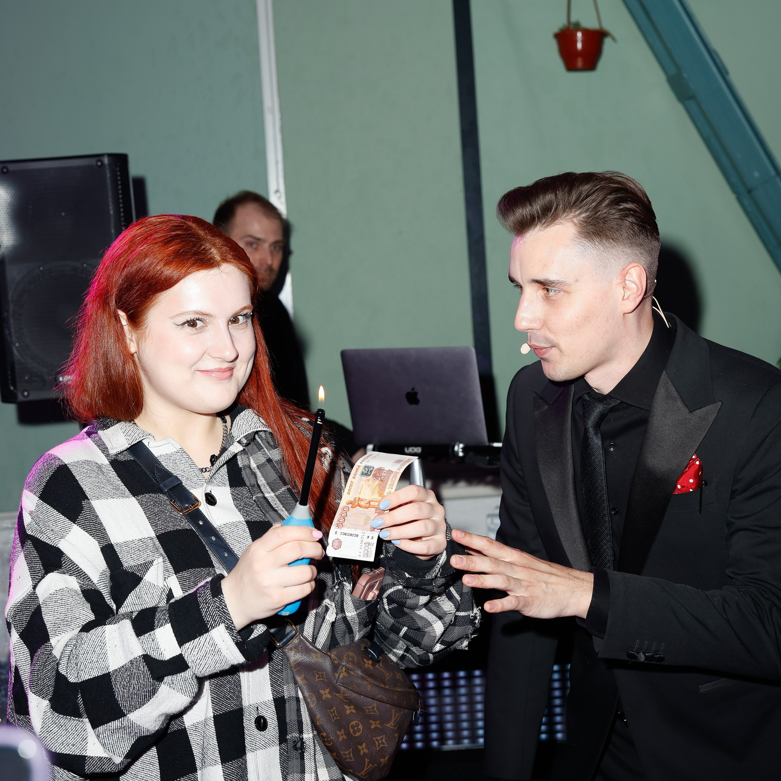 АРТЕМ БЕЛОВ. Nikolskayasecular