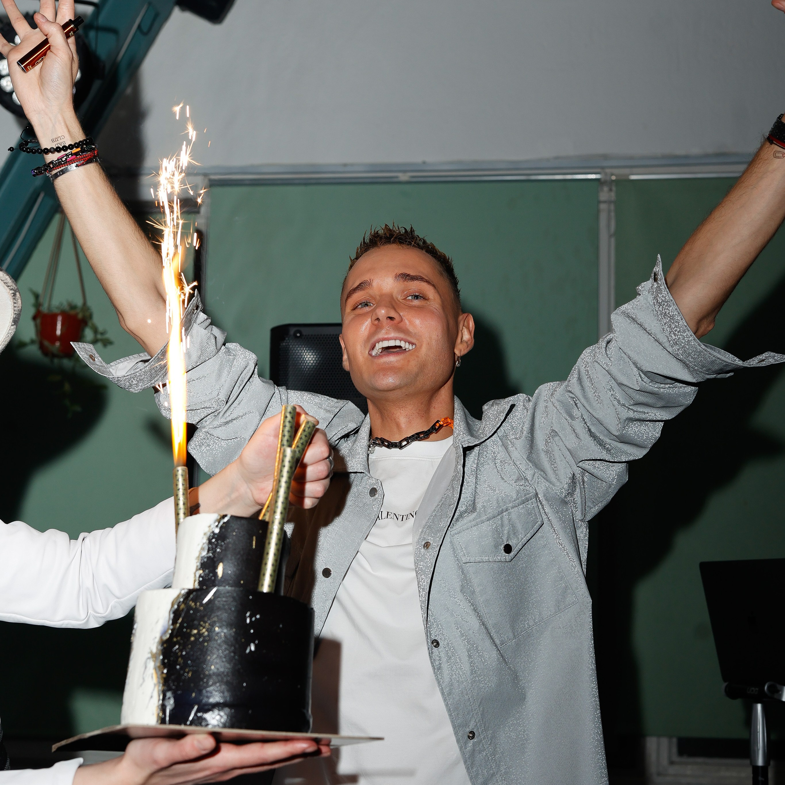 АРТЕМ БЕЛОВ. Nikolskayasecular