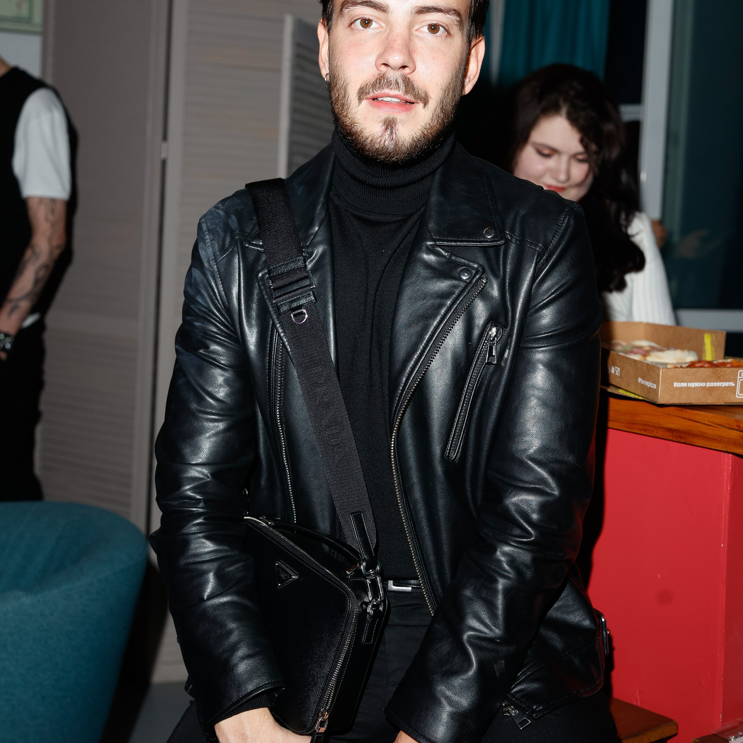 АРТЕМ БЕЛОВ. Nikolskayasecular