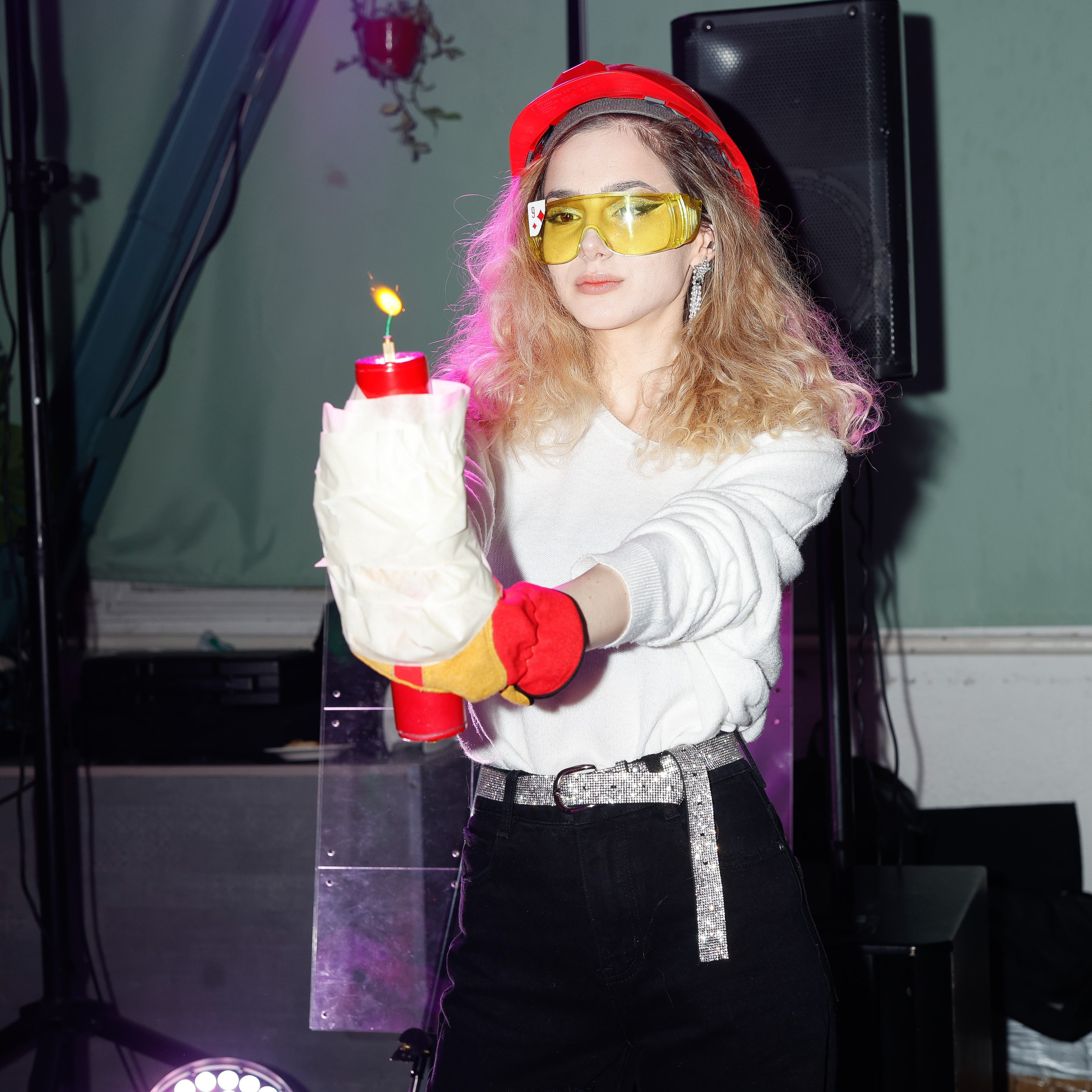 АРТЕМ БЕЛОВ. Nikolskayasecular