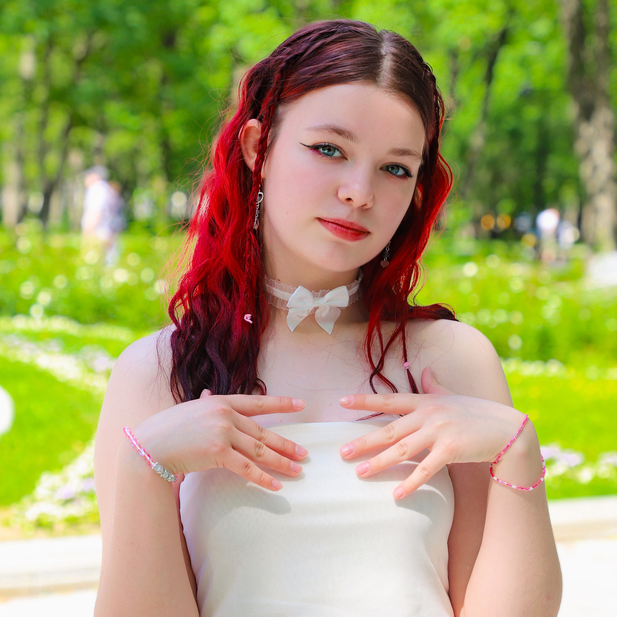 NEVES | LE SSERAFIM 'SMART'