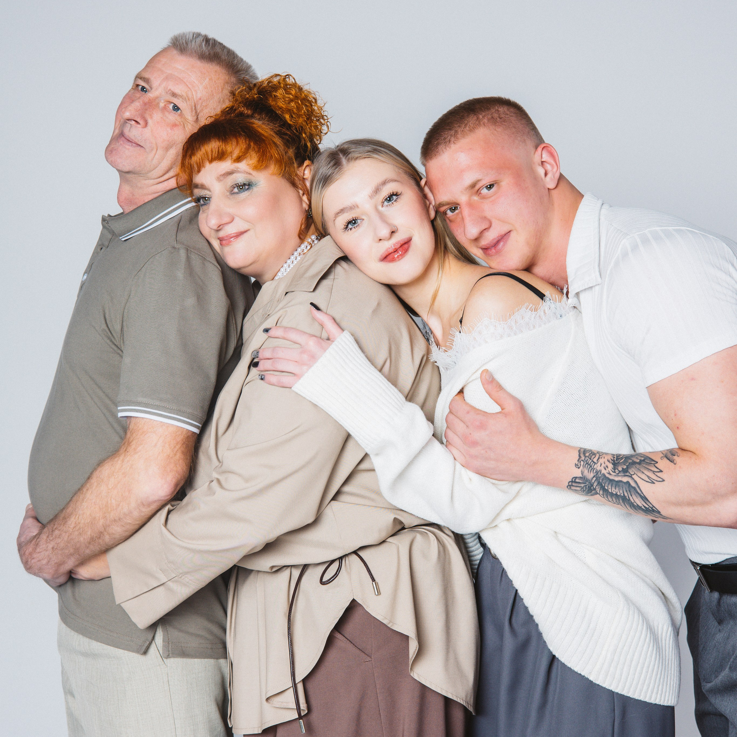 Семейная фотосессия в студии