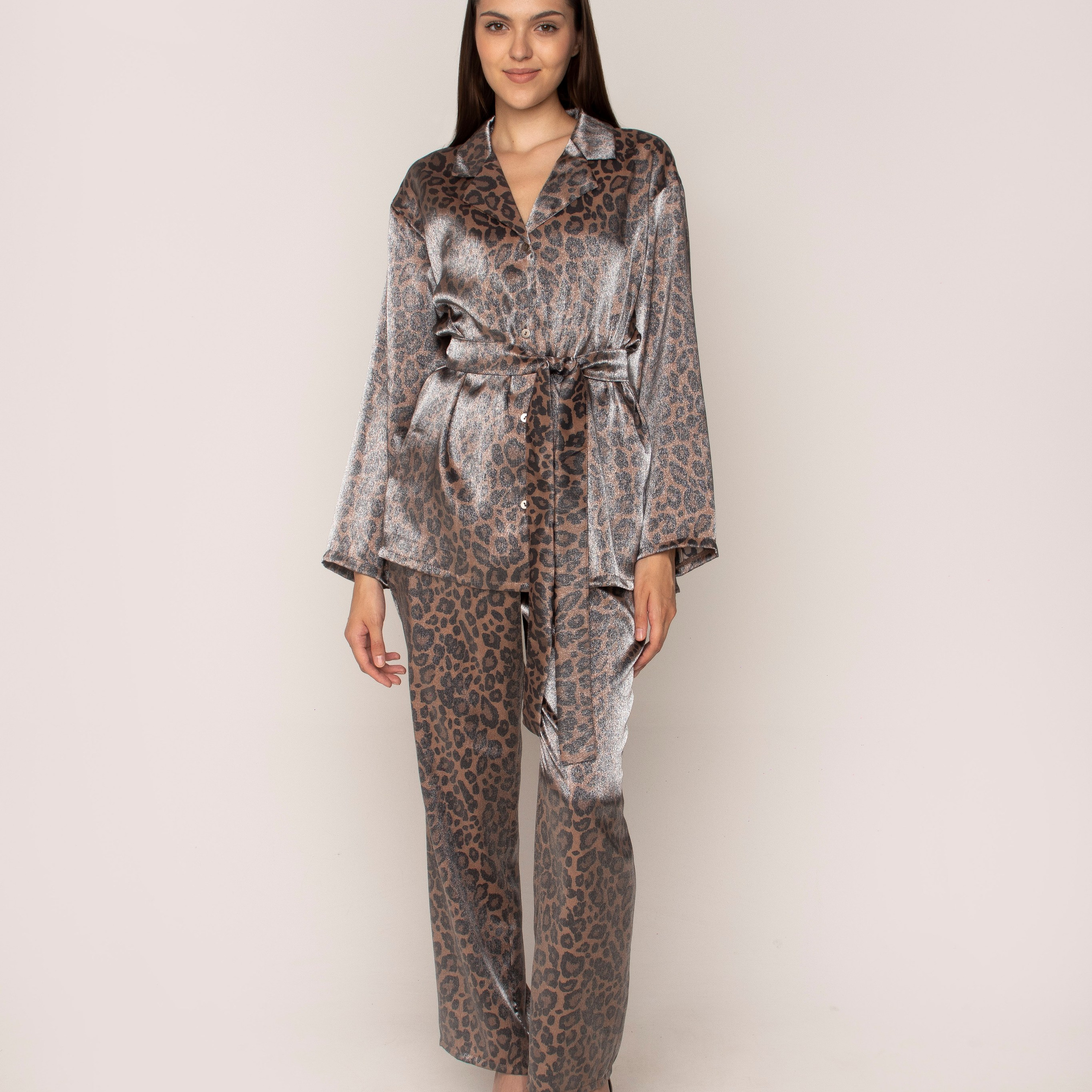 Каталог для сайта женской одежды MADO