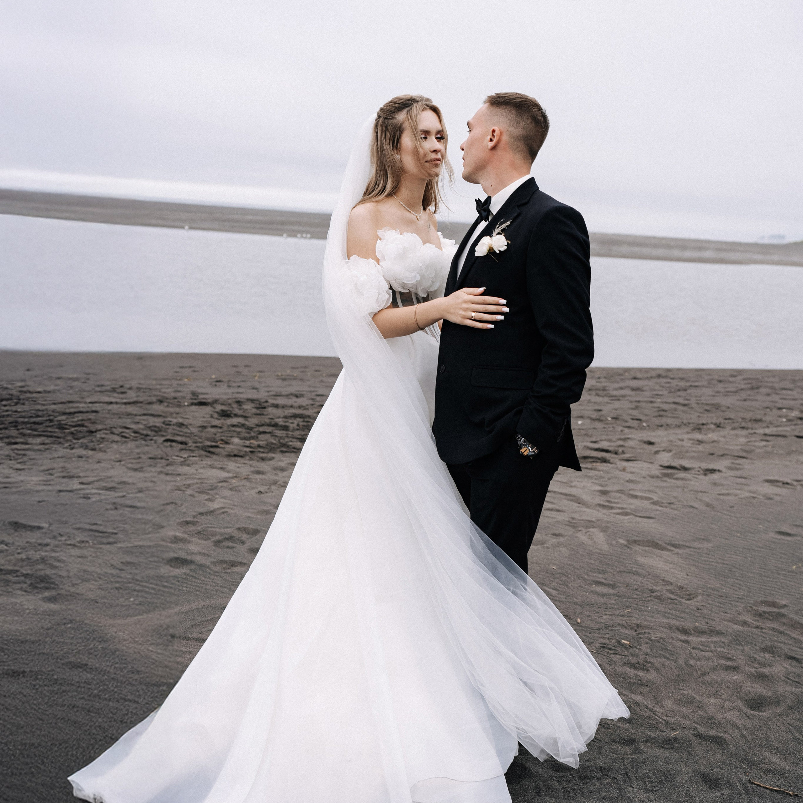 Свадебный и семейный Фотограф на Камчатке (love story, портрет, контент, беременность) Елена Великовская