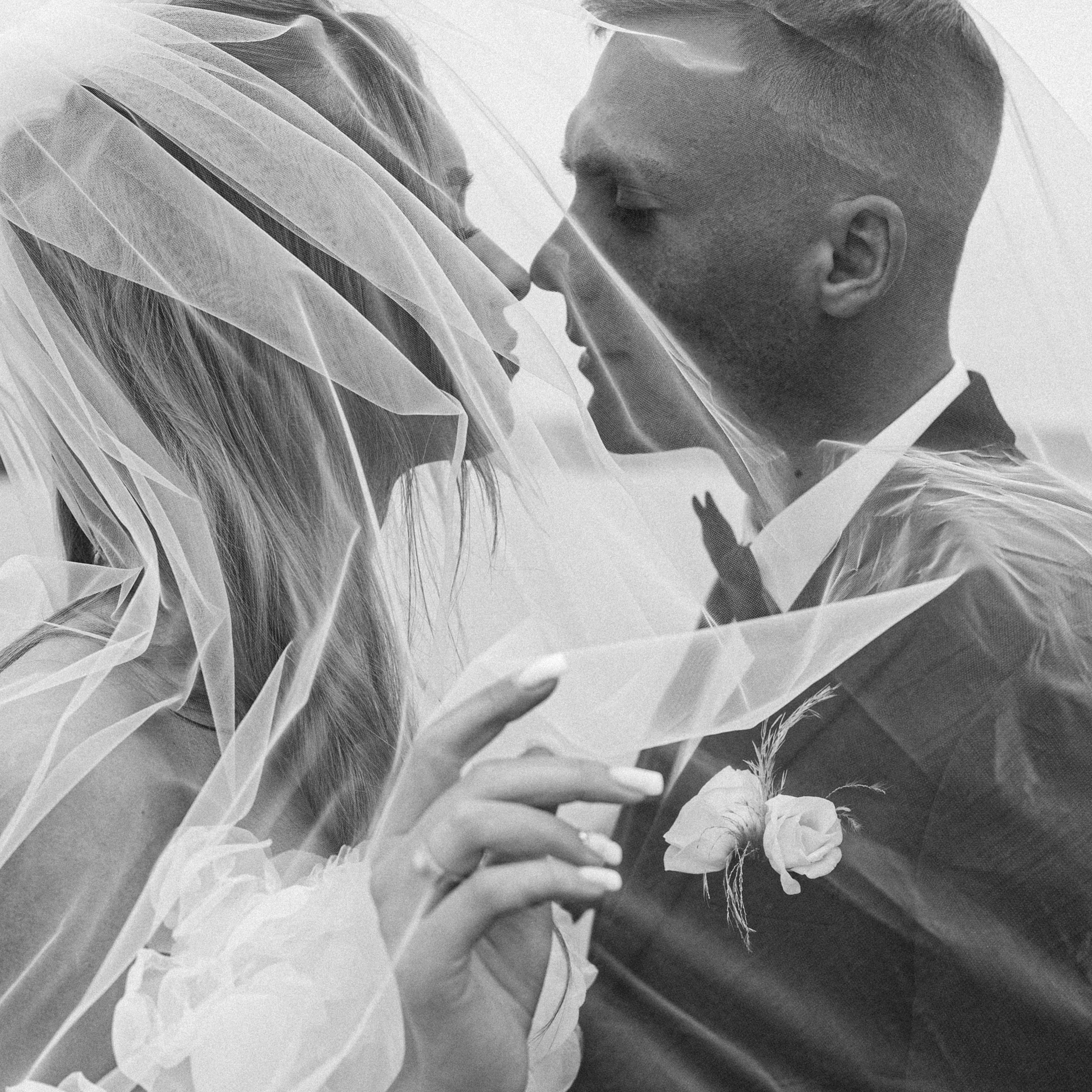 Свадебный и семейный Фотограф на Камчатке (love story, портрет, контент, беременность) Елена Великовская