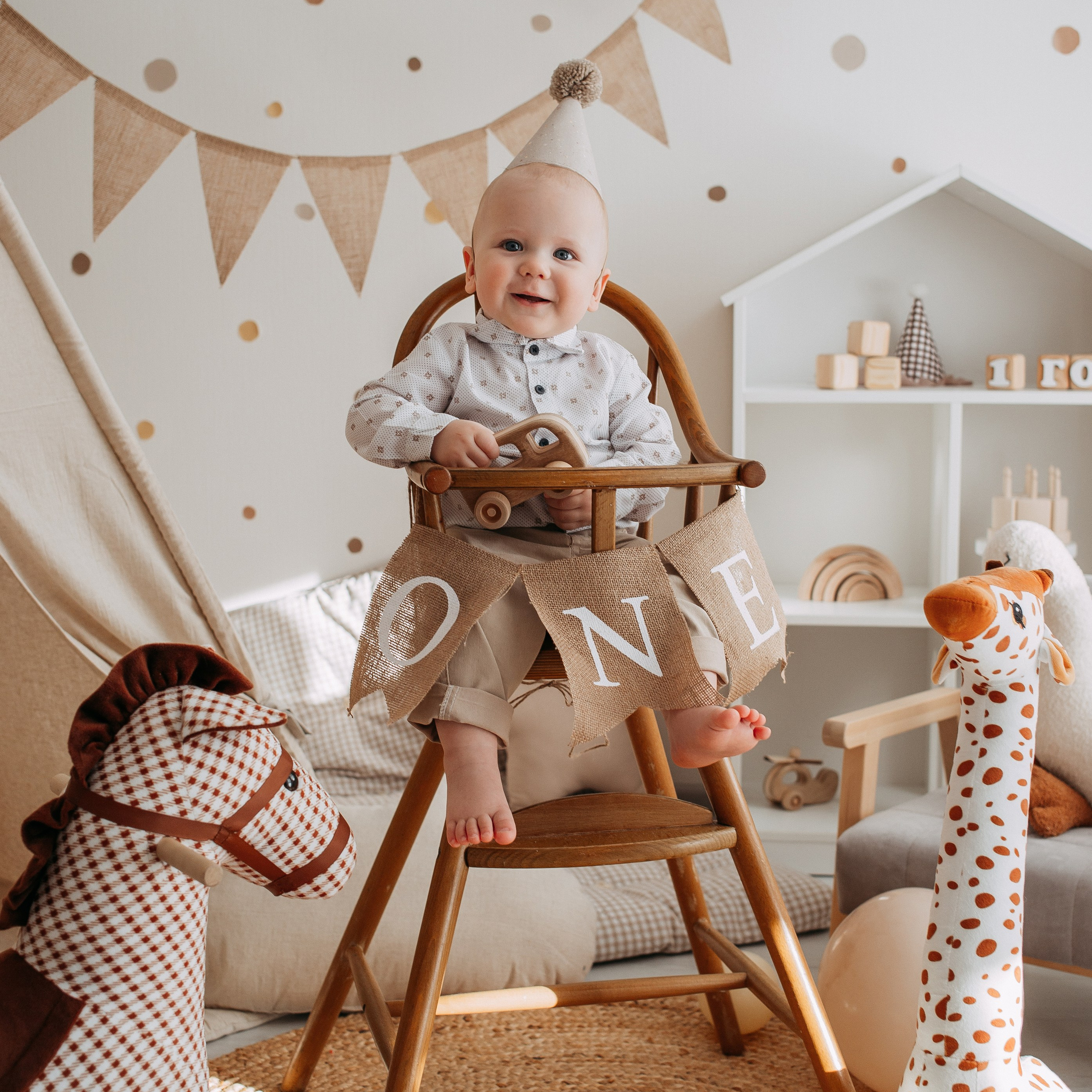 Доминику 1 год