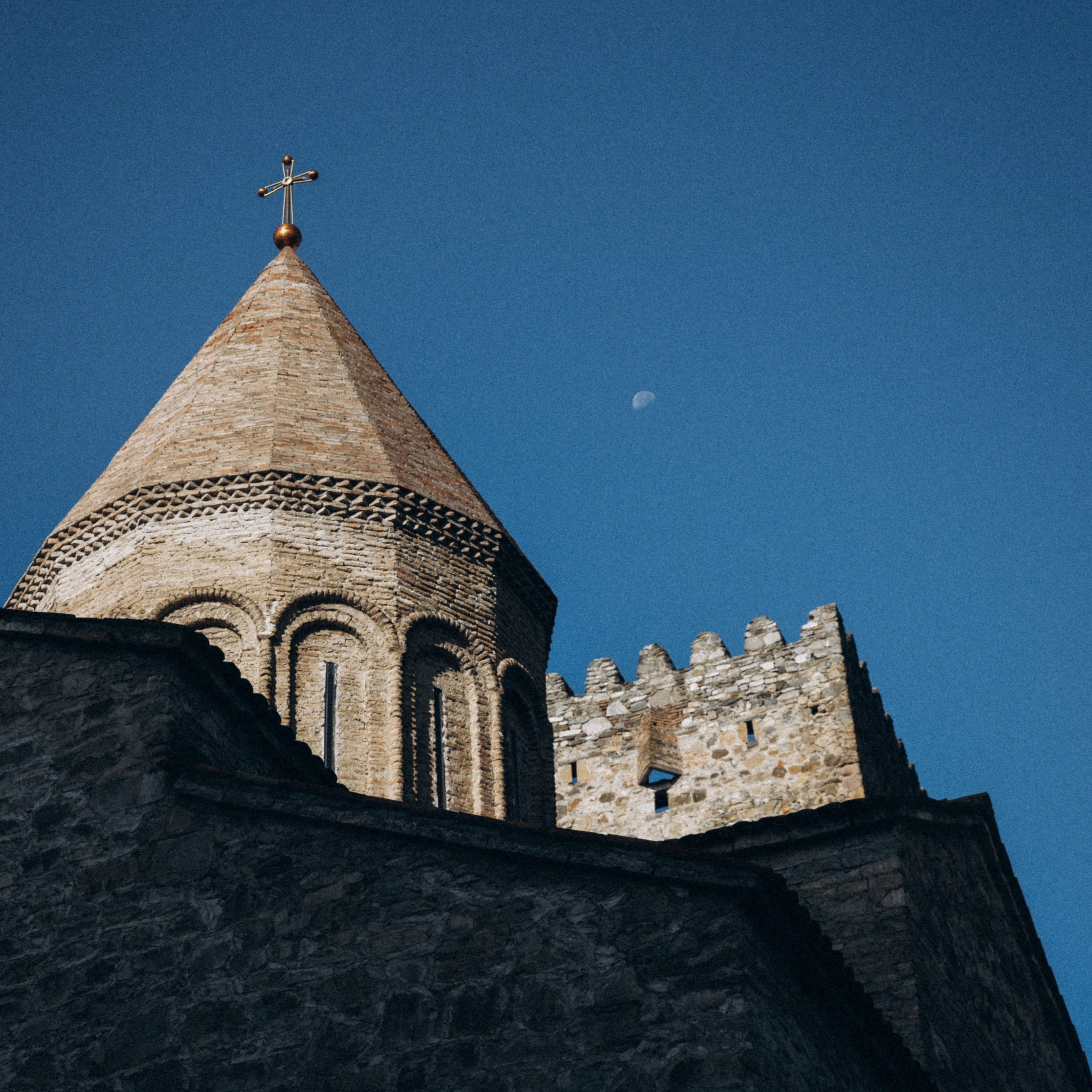 Казбеги, Грузия 🇬🇪 «Honey Trip»