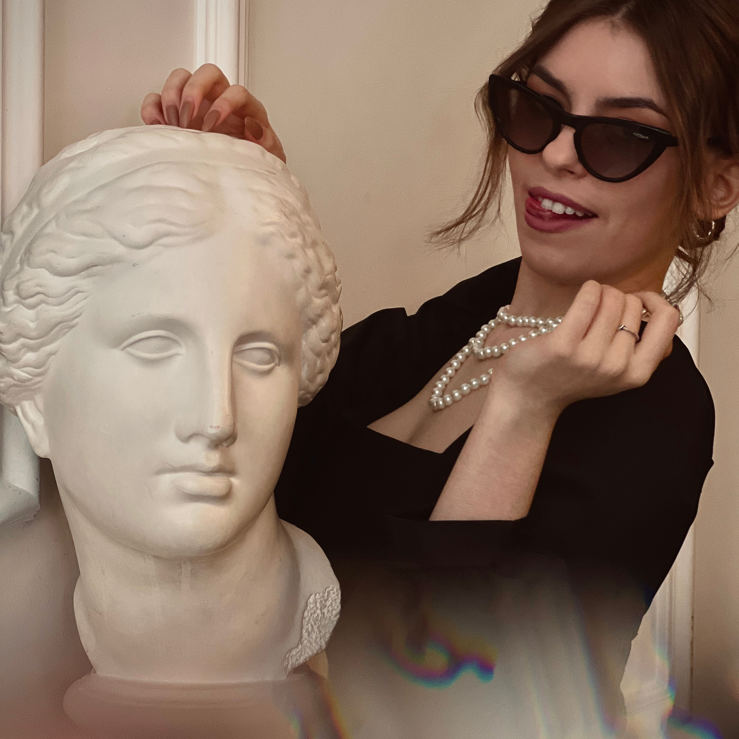 Мария Chik-Chik. Видеомейкер и фотограф Кэтрин.Филм