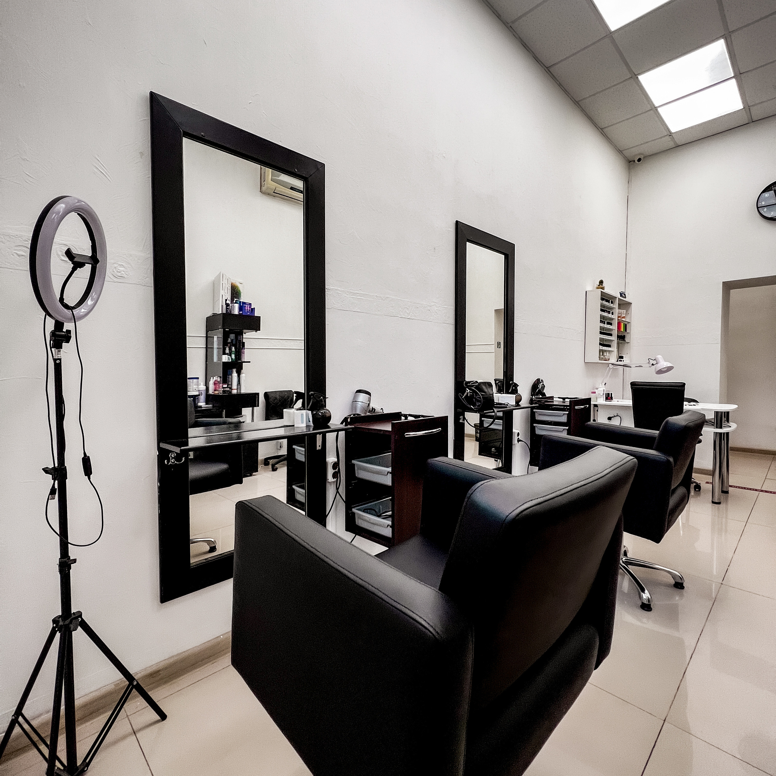 Для салона красоты. Видеомейкер и фотограф Кэтрин.Филм