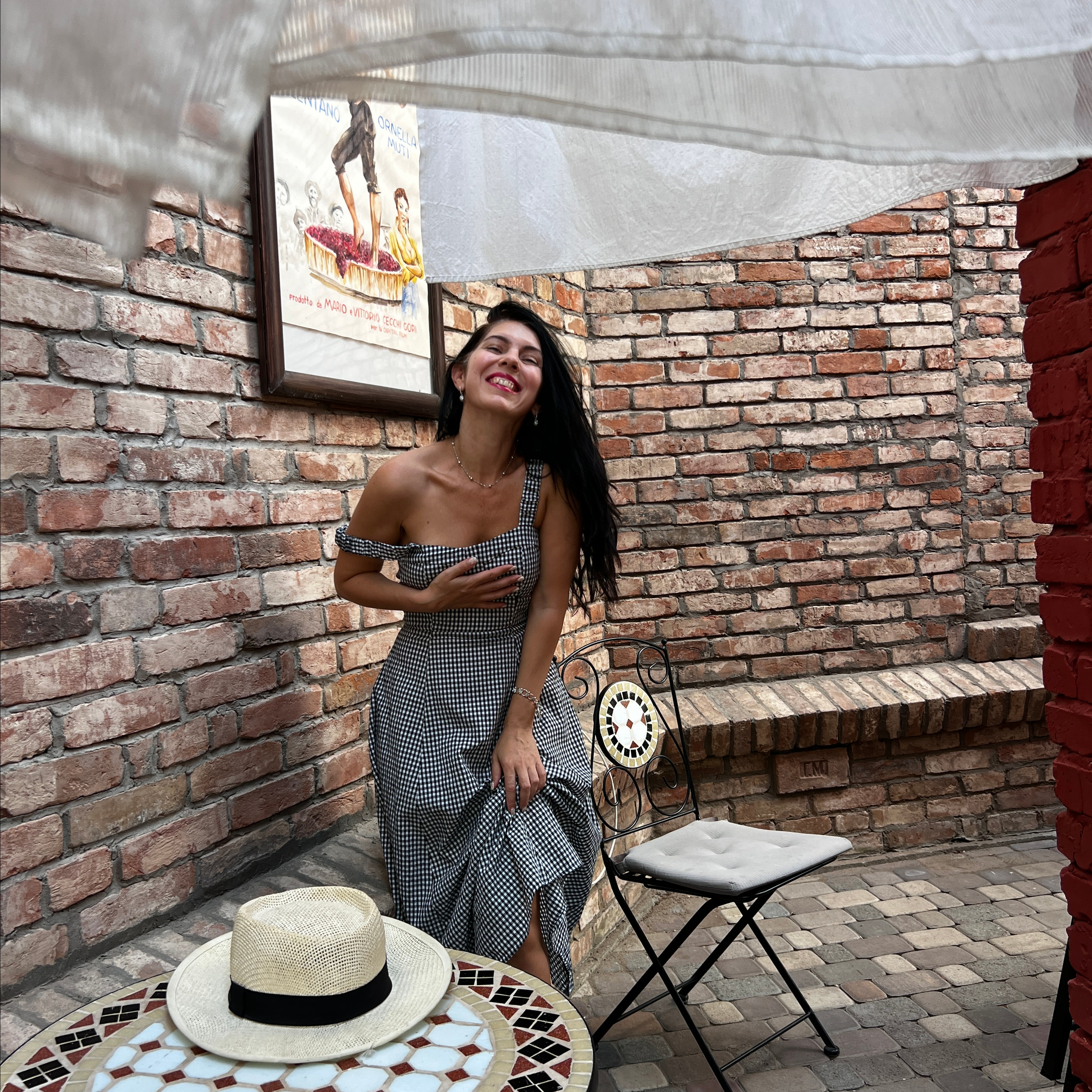 Итальяночки. Видеомейкер и фотограф Кэтрин.Филм