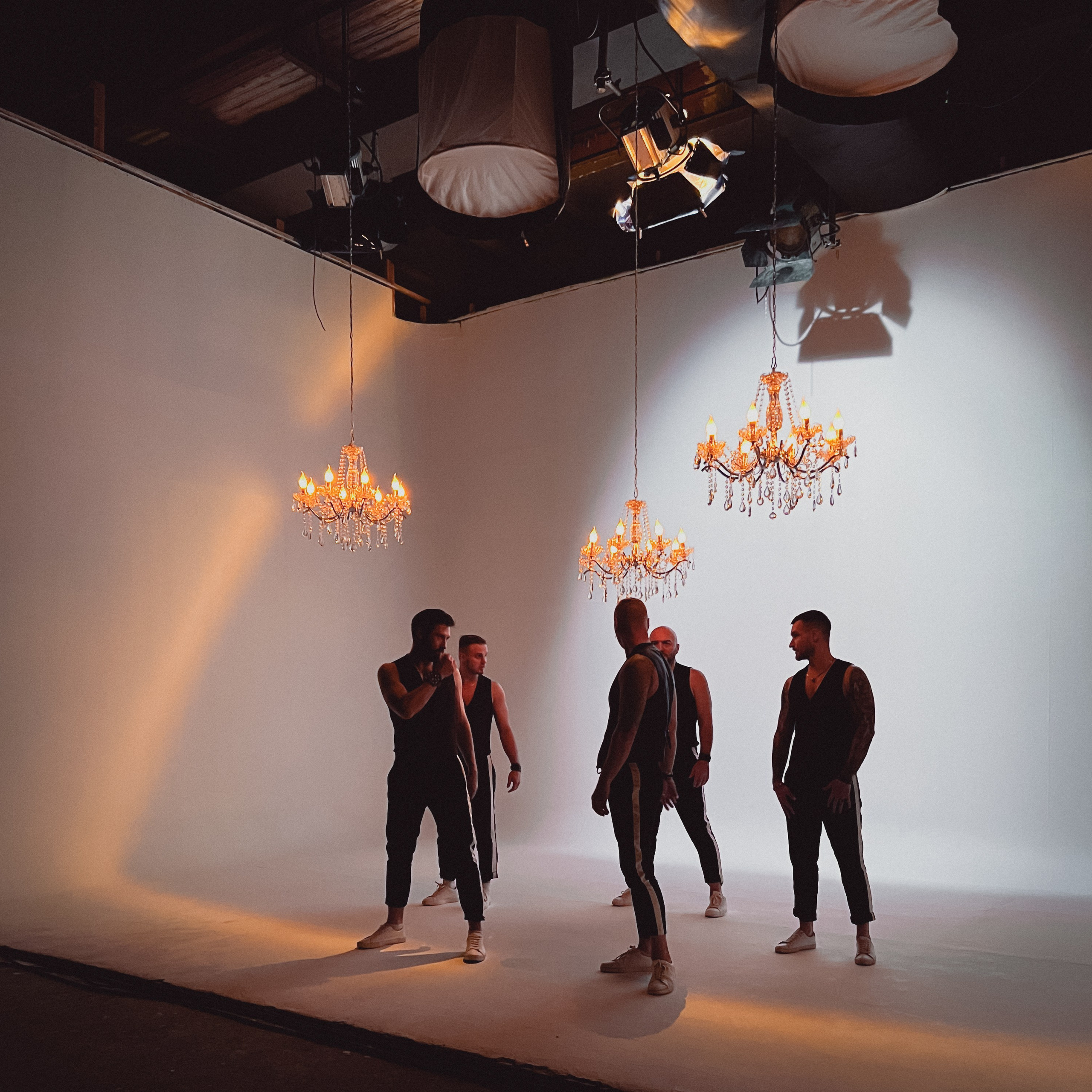 Бэкстейдж со съемок клипа Хатико. Видеомейкер и фотограф Кэтрин.Филм