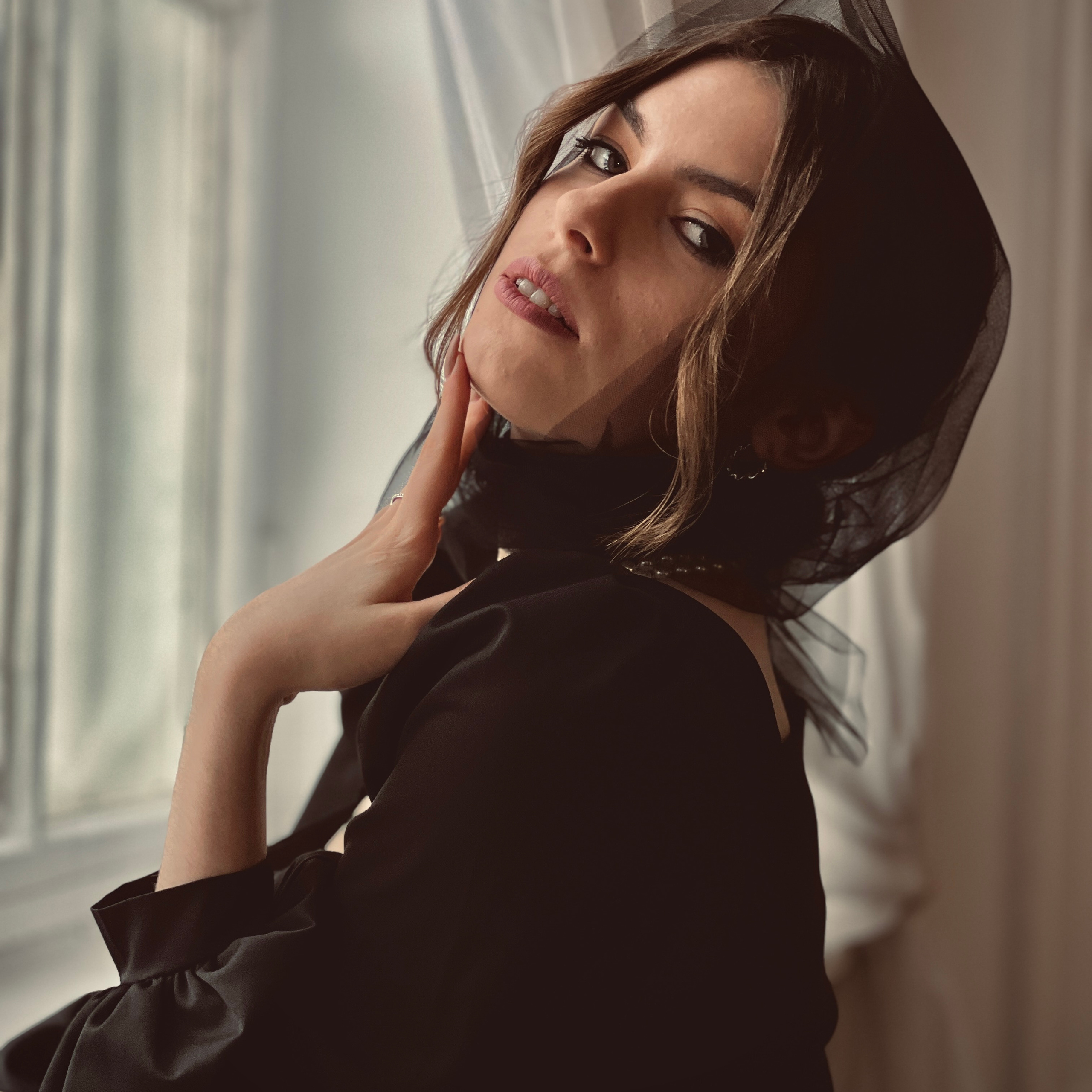 Мария Chik-Chik. Видеомейкер и фотограф Кэтрин.Филм