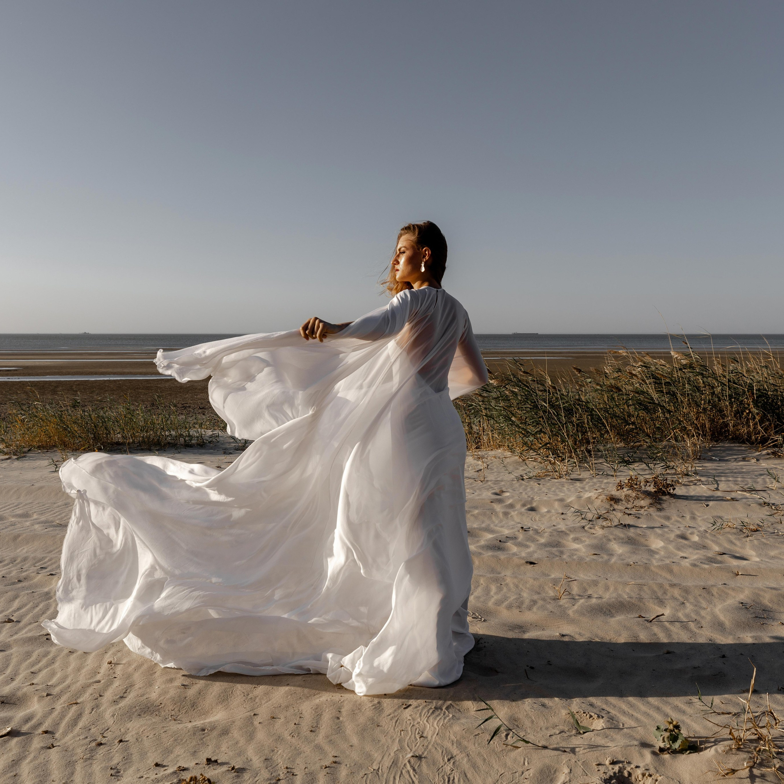 На берегу моря