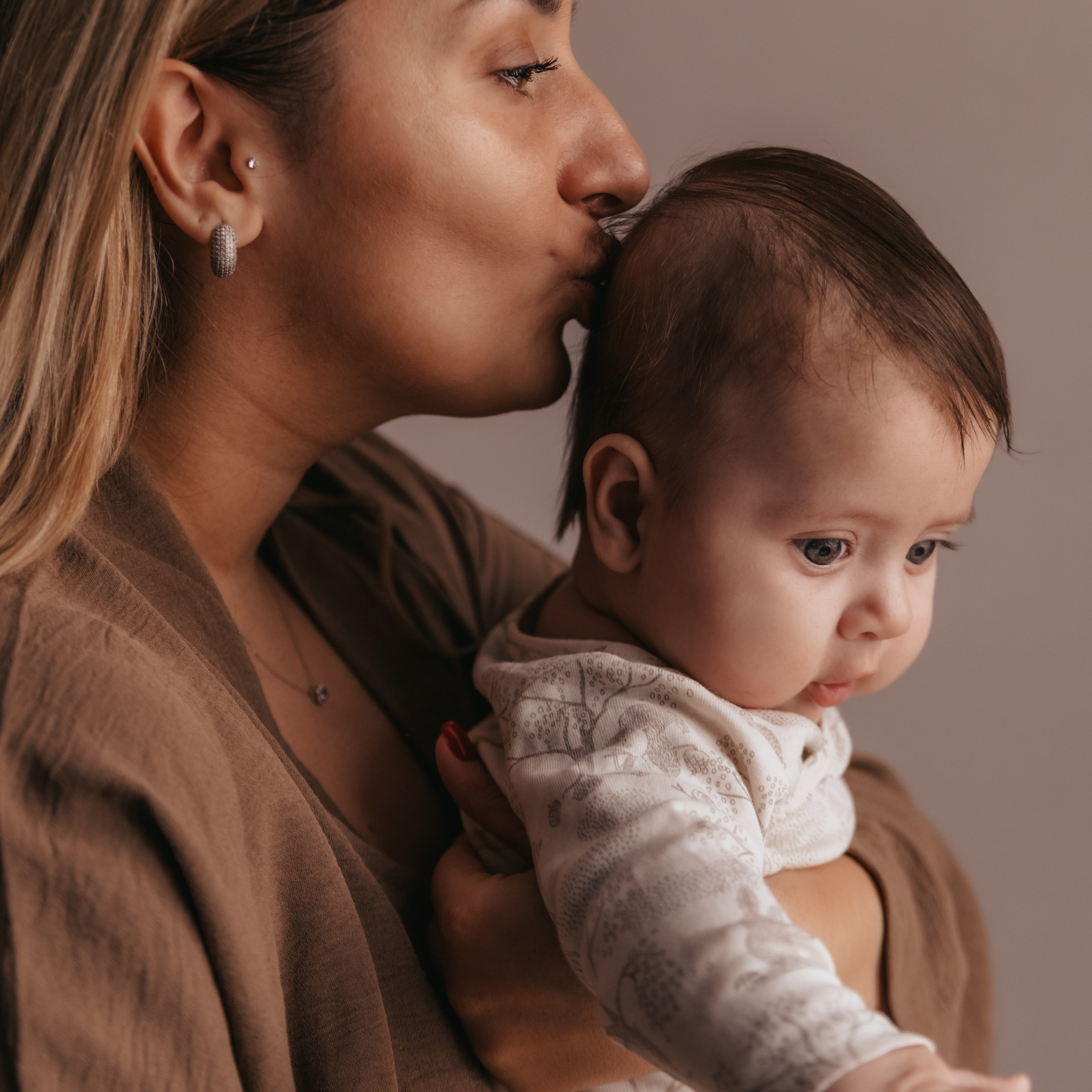 Малыш Миша домашняя съемка. Фотограф Дарья Пудовкина Москва, Московская область