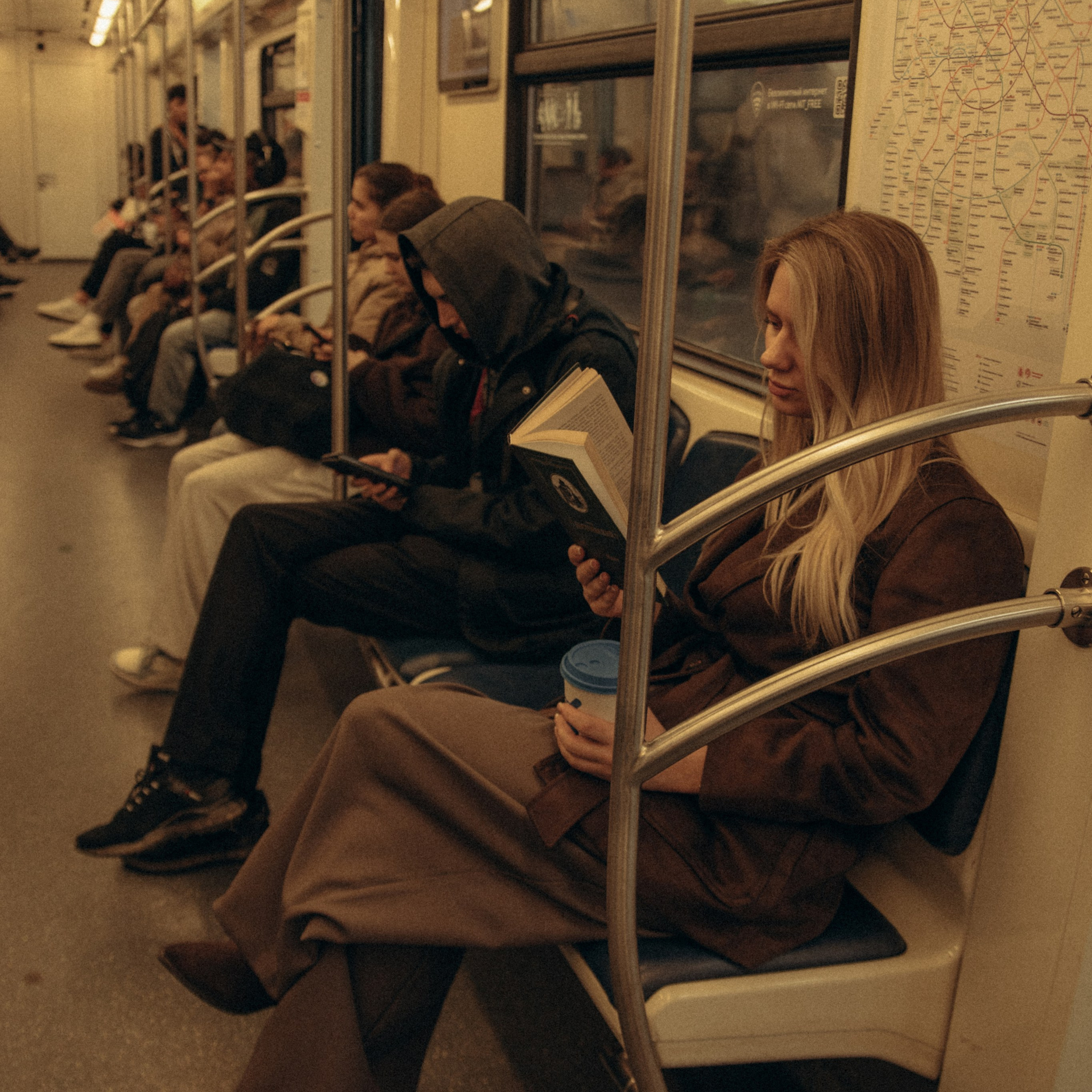 Метро. Фотограф Дарья Пудовкина Москва, Московская область