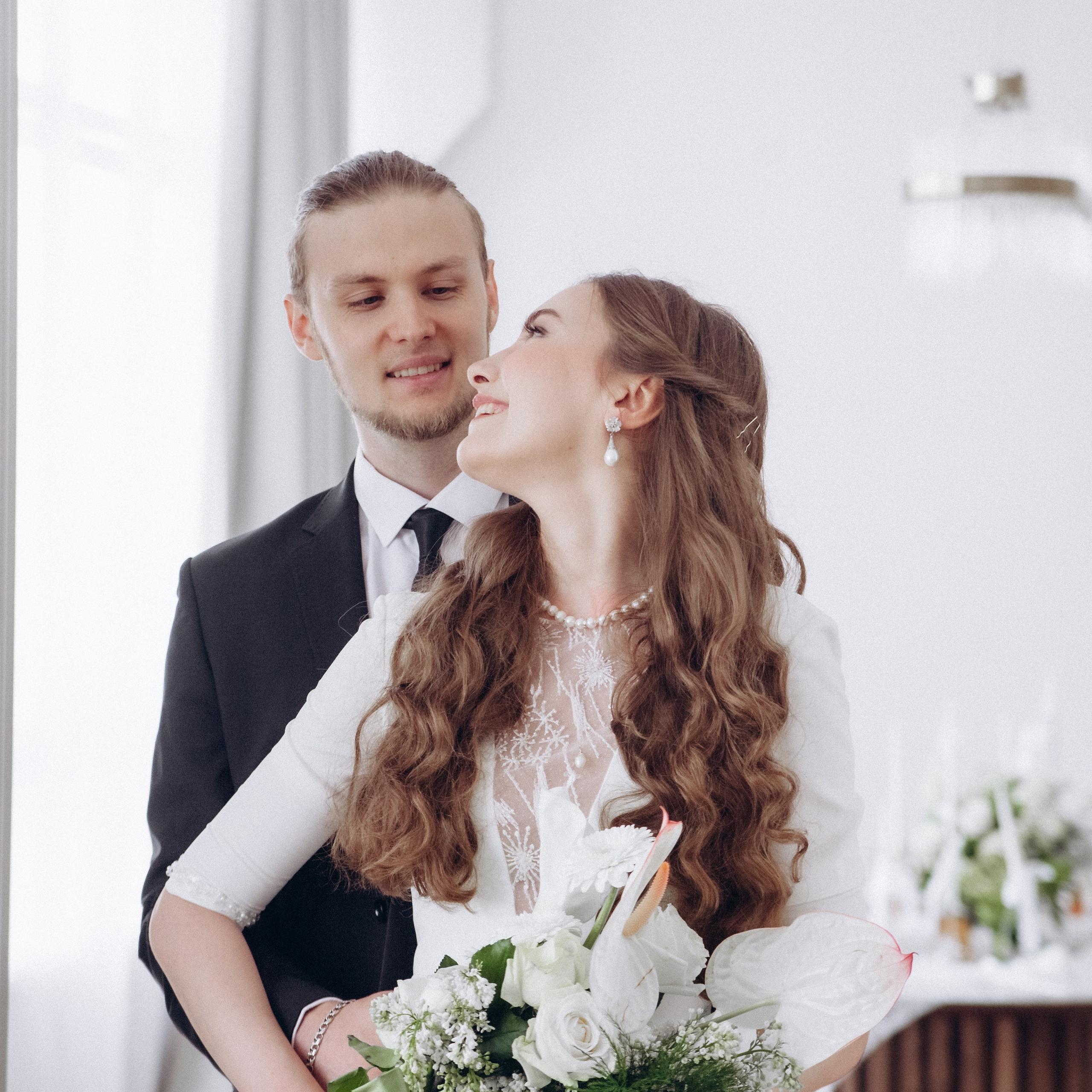 Студийная съемка жениха и невесты. Фотограф Дарья Пудовкина Москва, Московская область