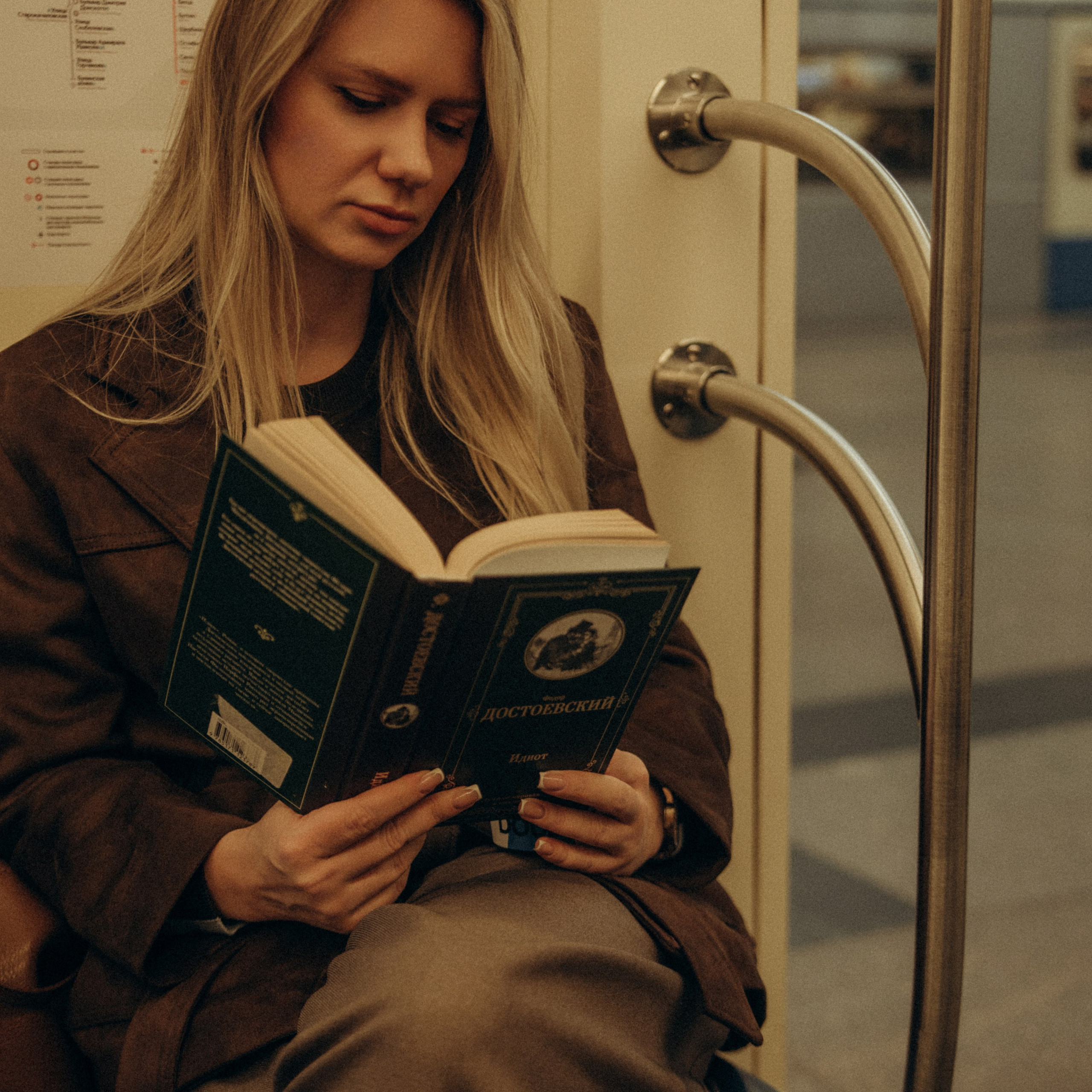 Метро. Фотограф Дарья Пудовкина Москва, Московская область