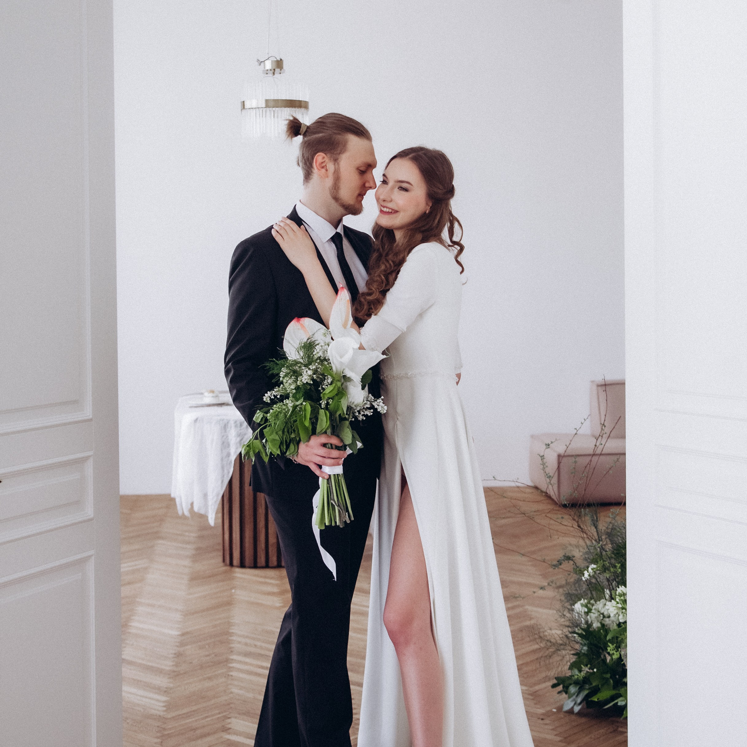 Студийная съемка жениха и невесты. Фотограф Дарья Пудовкина Москва, Московская область