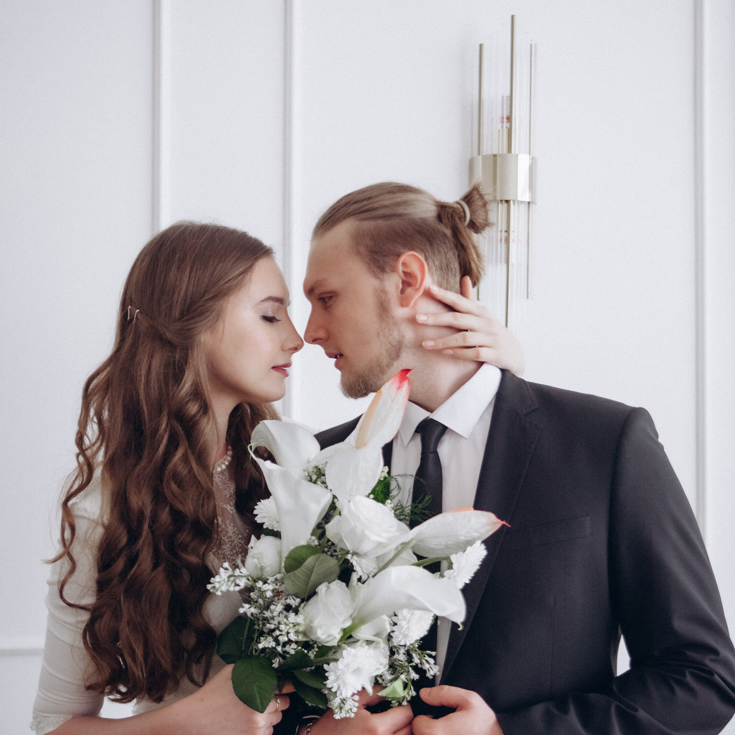 Студийная съемка жениха и невесты. Фотограф Дарья Пудовкина Москва, Московская область