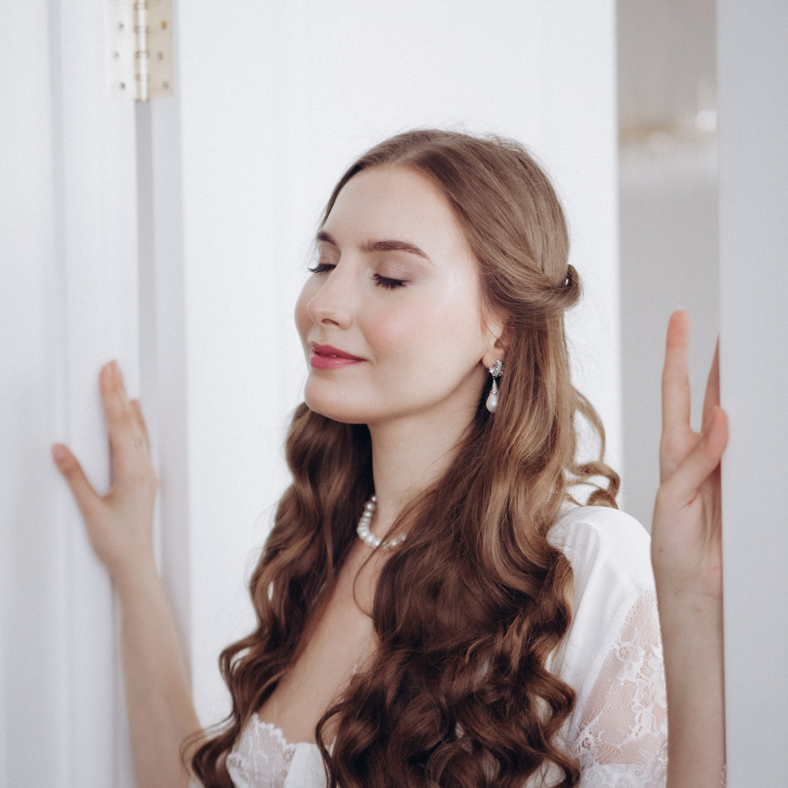 Студийная съемка жениха и невесты. Фотограф Дарья Пудовкина Москва, Московская область